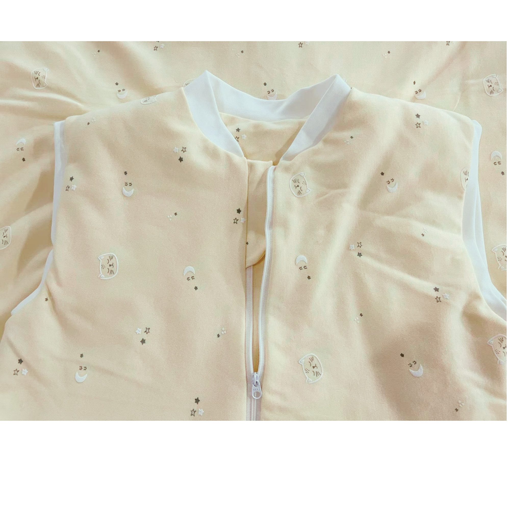 orignee Kinderschlafsack 100% Seidenfüllung – atmungsaktiv, temperaturausgleichend & waschbar (Einzelartikel, 1 tlg., 1 Schlafsack + 1 Aufbewahrungstasche), Maulbeerseide, hypoallergen, atmungsaktiv, temperaturausgleichend