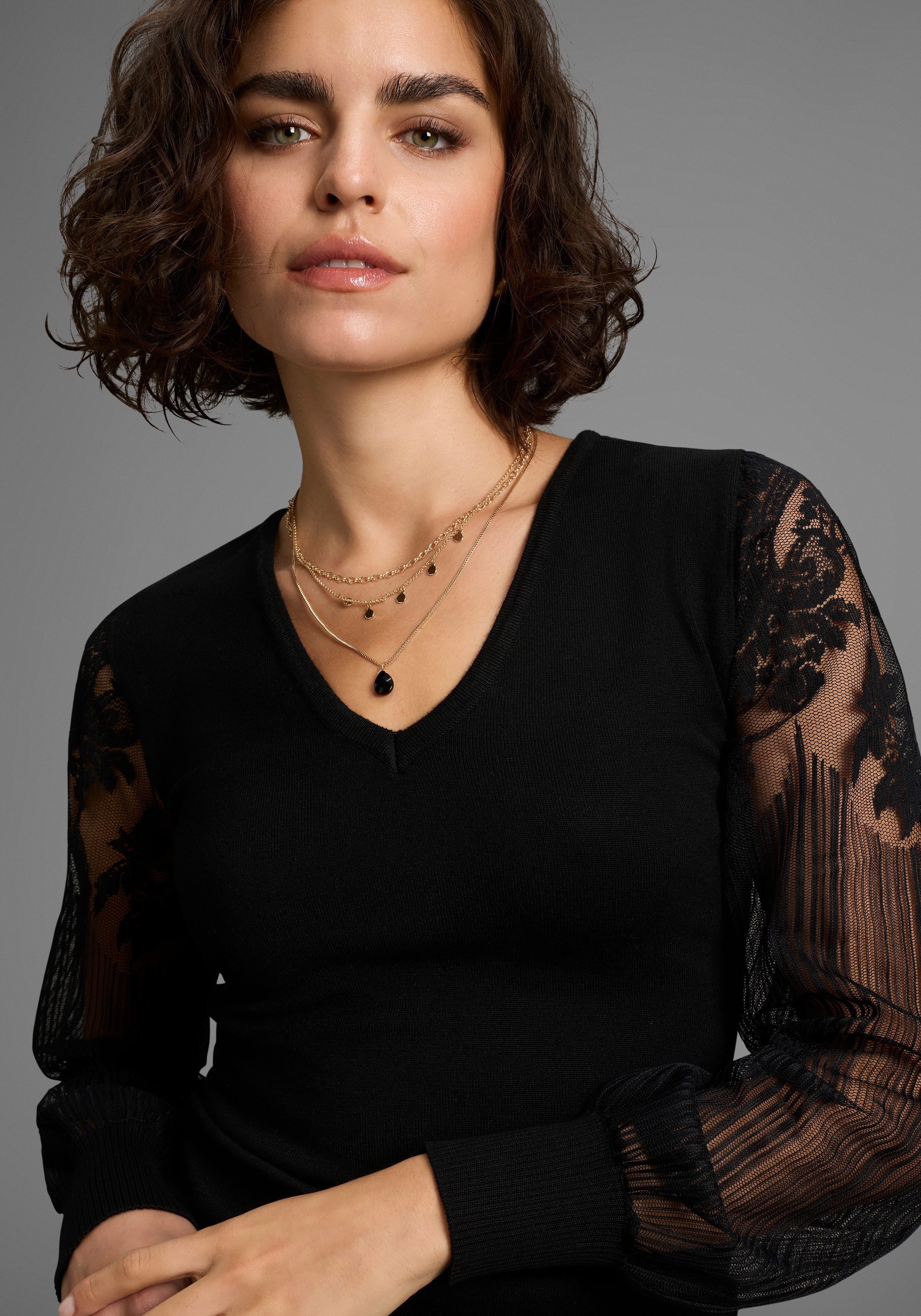 Melrose V-Ausschnitt-Pullover Feinstrickpullover mit Ärmeln aus hochwertiger Spitze