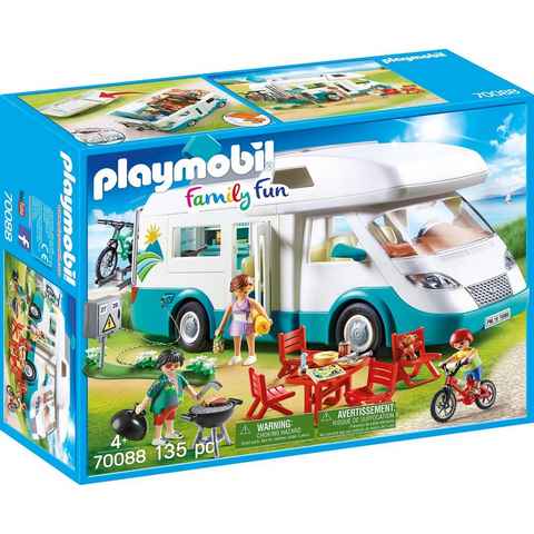 Playmobil® Konstruktions-Spielset Familien-Wohnmobil, Family Fun, (135 St), Made in Europe