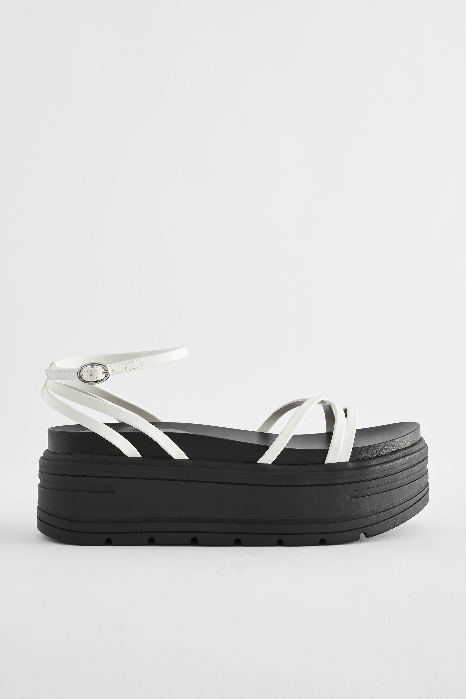 Next Markante Flatform-Sandalen mit Riemchen Riemchensandale günstig online kaufen
