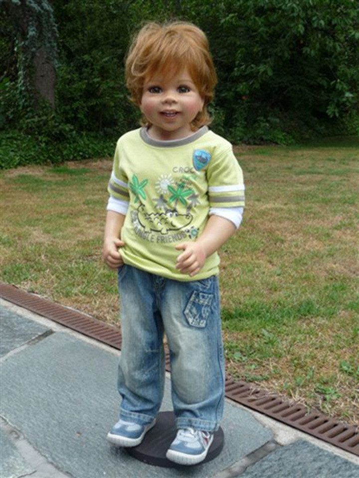 CMTPUPPENGALERIE Stehpuppe Eine ganz besondere Rarität - Danny von Monika Levenig, 89 cm (1-tlg)