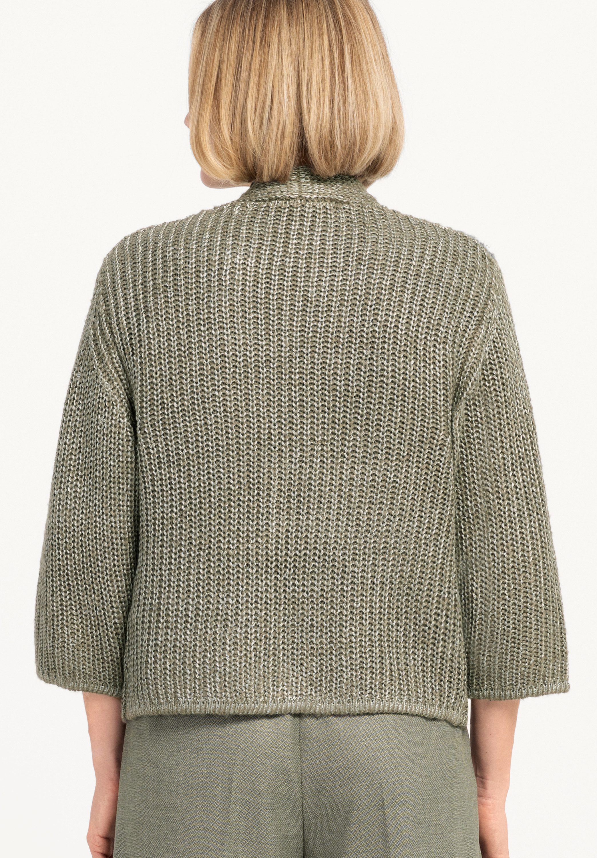 bianca Strickjacke HEIDE in angesagter Strick-Optik in Trendfarbe