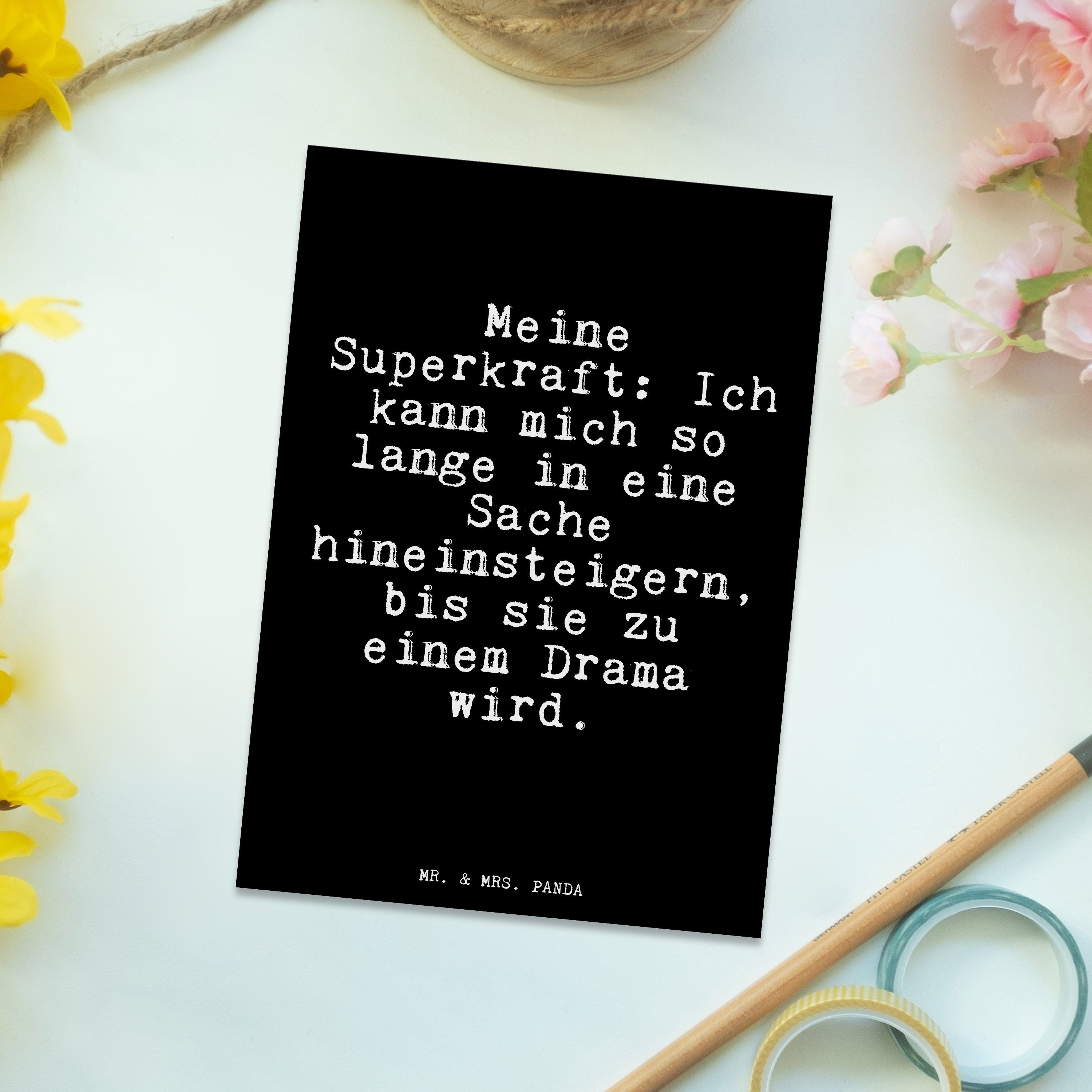 Postkarte Geschenkkar Schwarz Meine Mrs. Panda kann... Geschenk, Superkraft: - Mr. & Mann, Ich -