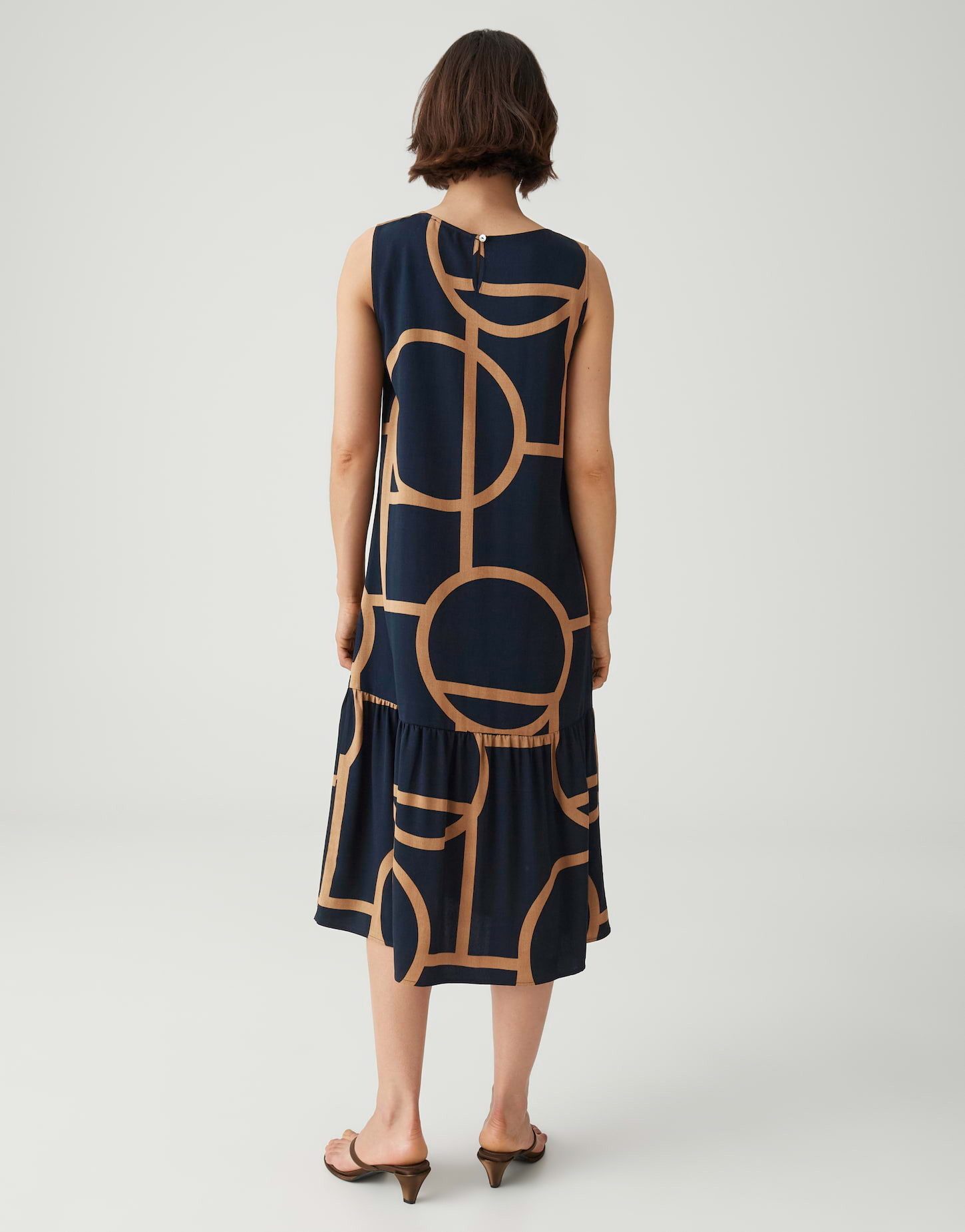 OPUS Midikleid mit grafischem Muster Volants sorgen für feminine Bewegung