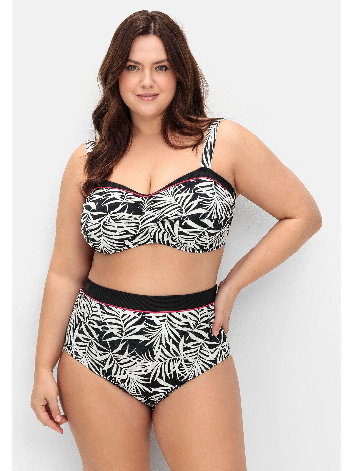 Sheego Badehose Große Größen mit Blätterprint und Shaping-Effekt