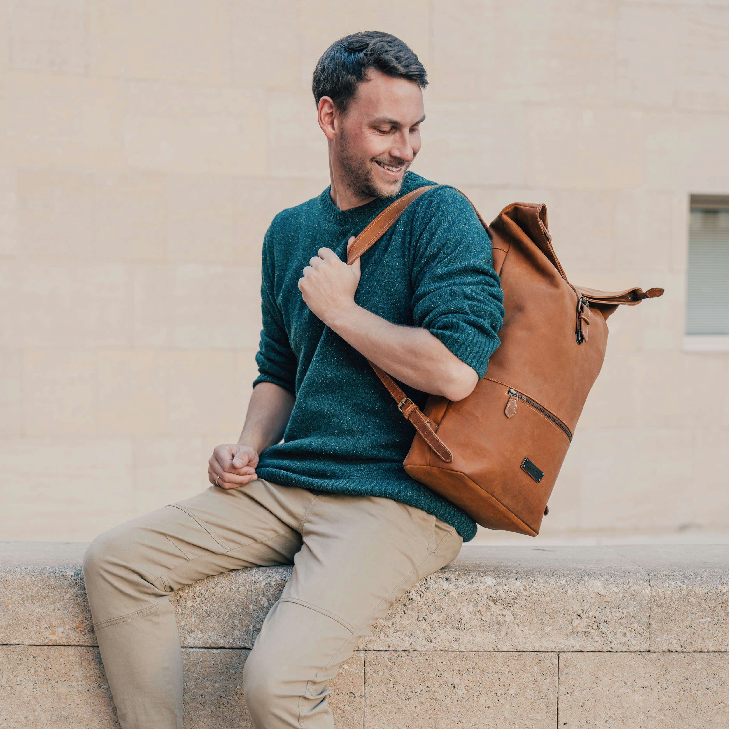 DRAKENSBERG Rucksack Roll-Top »Ryan« Cognac-Braun, Herren, Damen, eleganter Fahrradrucksack aus Leder mit Laptopfach