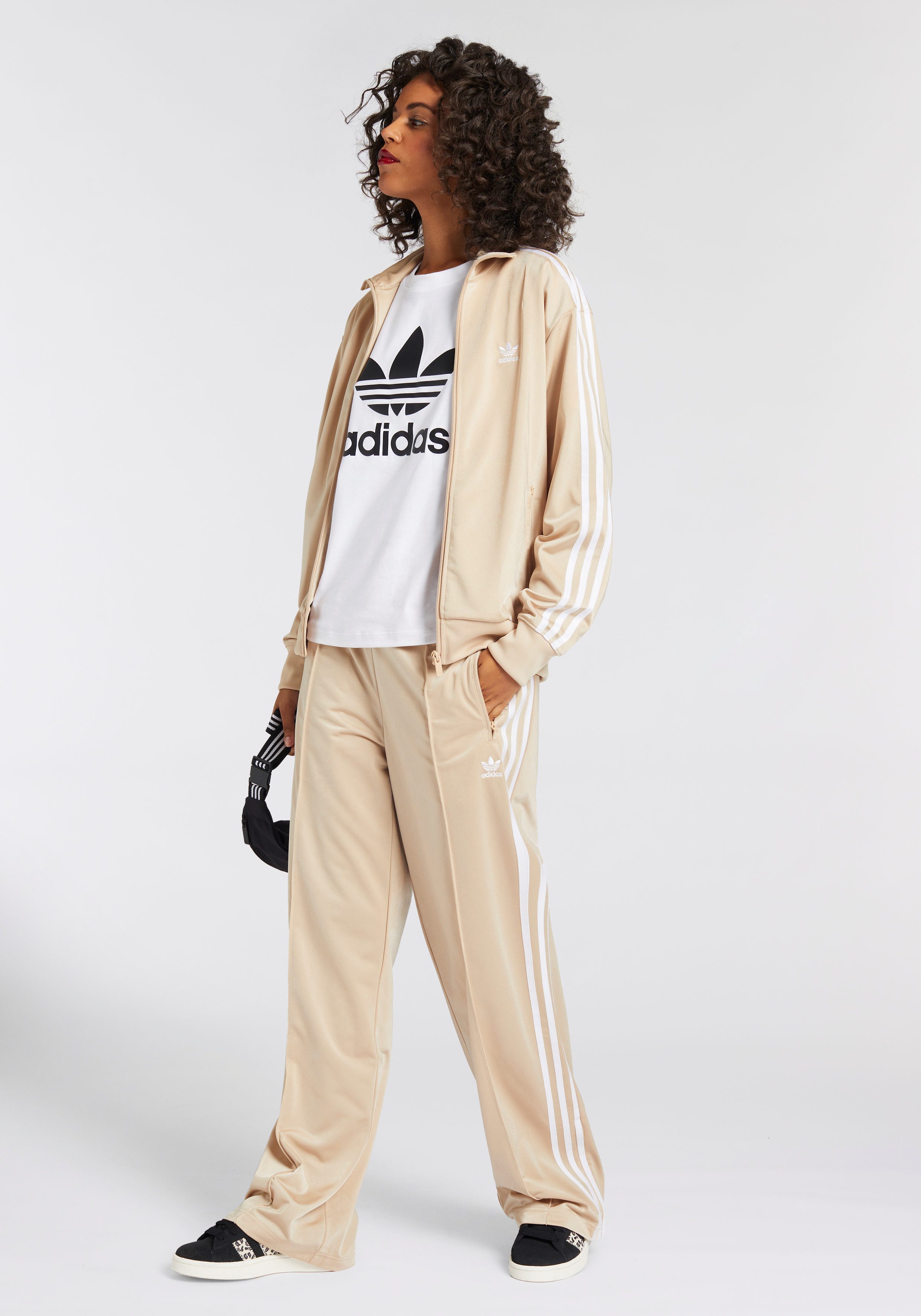 Zum Outfit 5