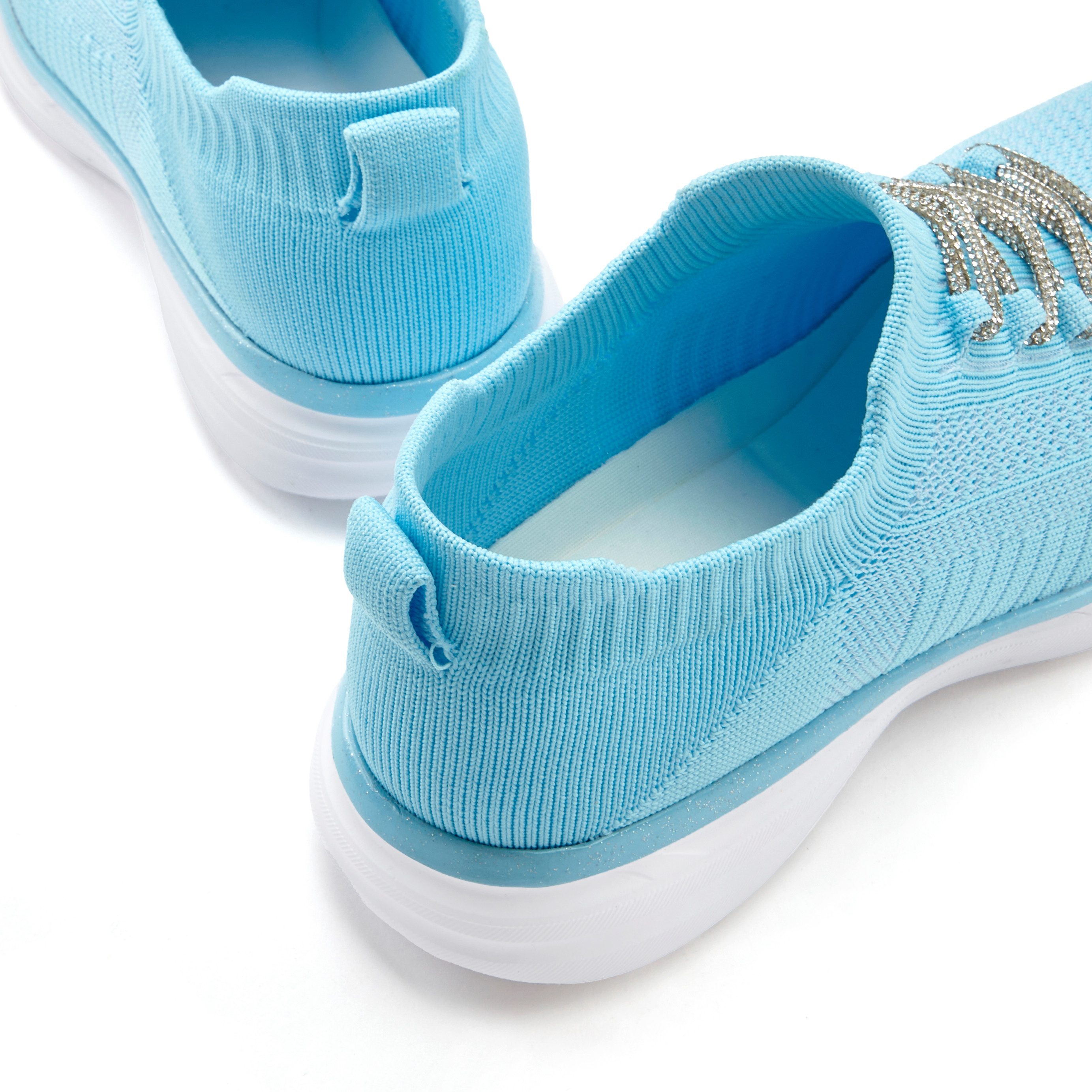 LASCANA Slip-On-Sneaker, Slipper, Freizeitschuh, Sneaker mit modischer Glitzerschnürung VEGAN