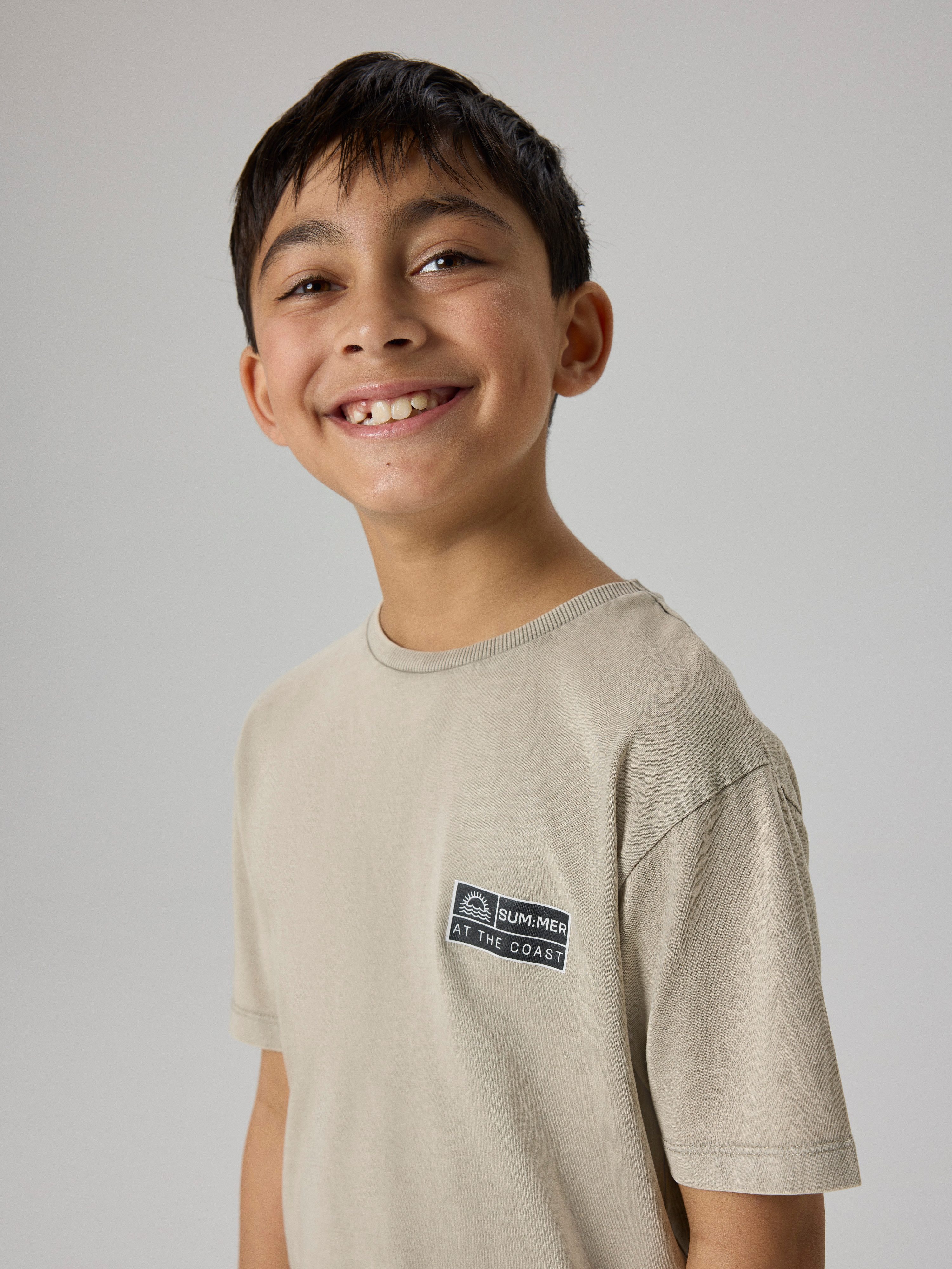 Name It Kurzarmshirt NKMFANDEL SS NREG TOP NOOS Baumwolle, mit Druck
