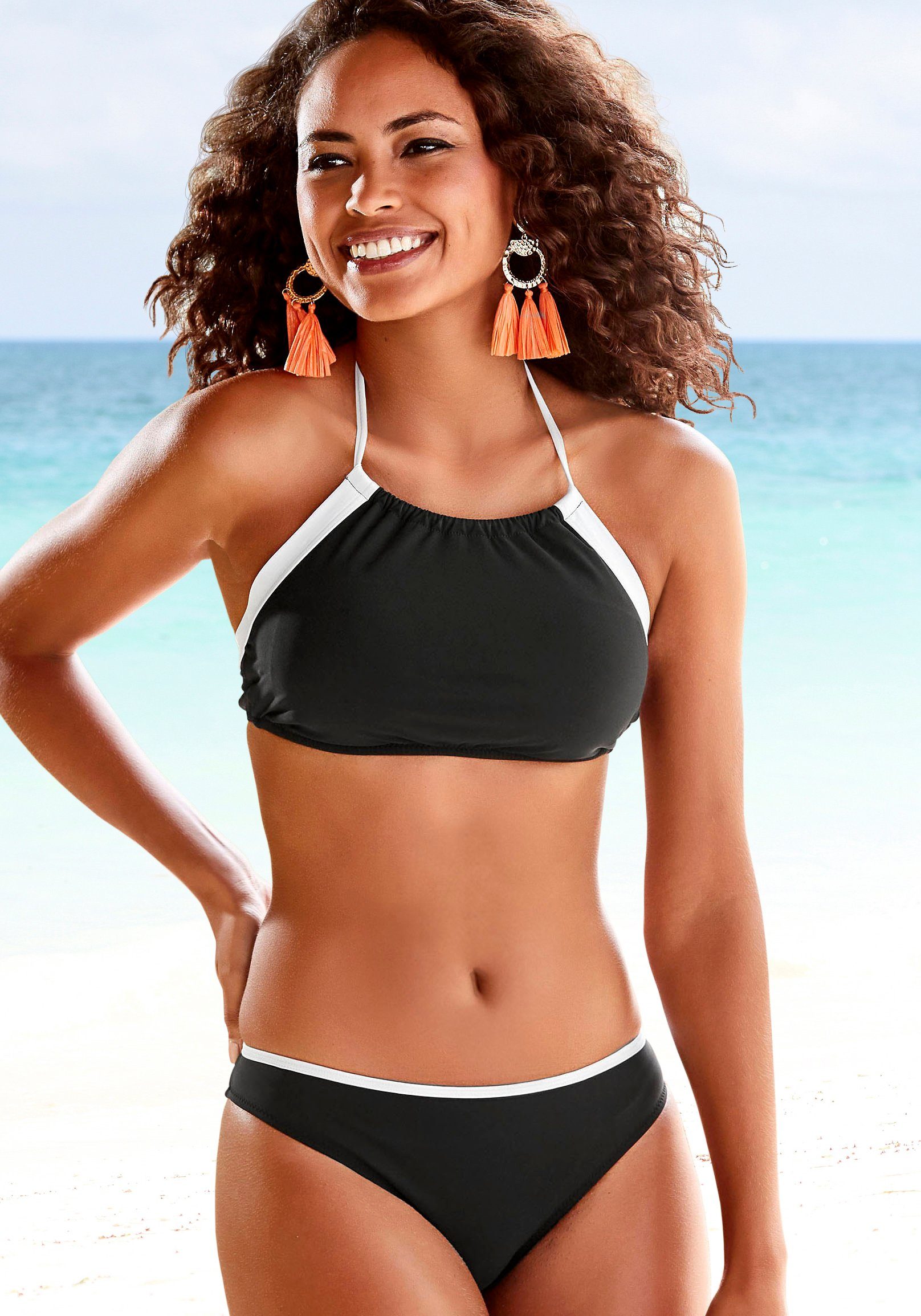LASCANA Bustier-Bikini mit kontrastfarbener Einfassung günstig online kaufen