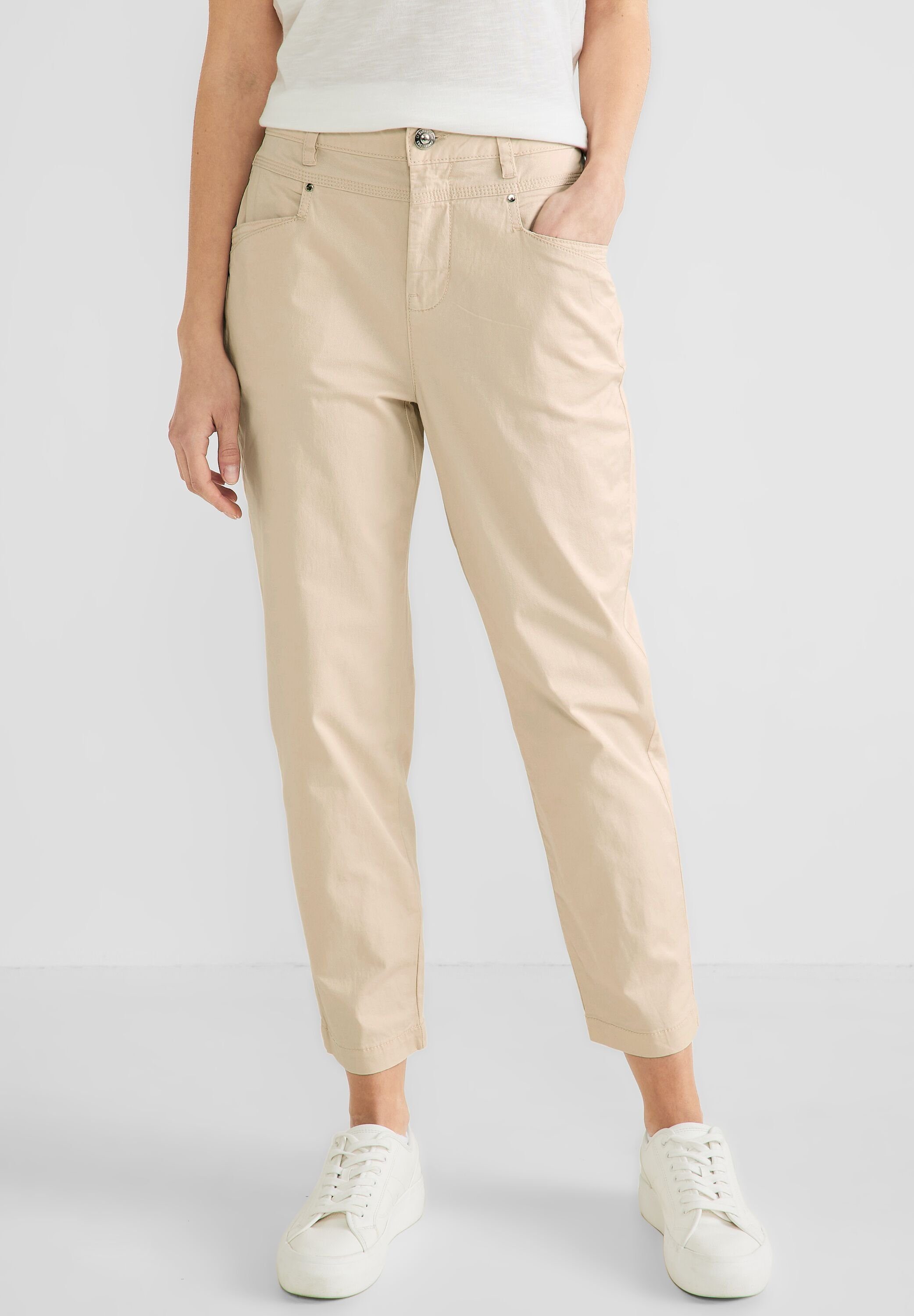 STREET ONE Stoffhose Street One Papertouch Casual Fit Hose in Light Smo (1-tlg) Taschen light smooth sand