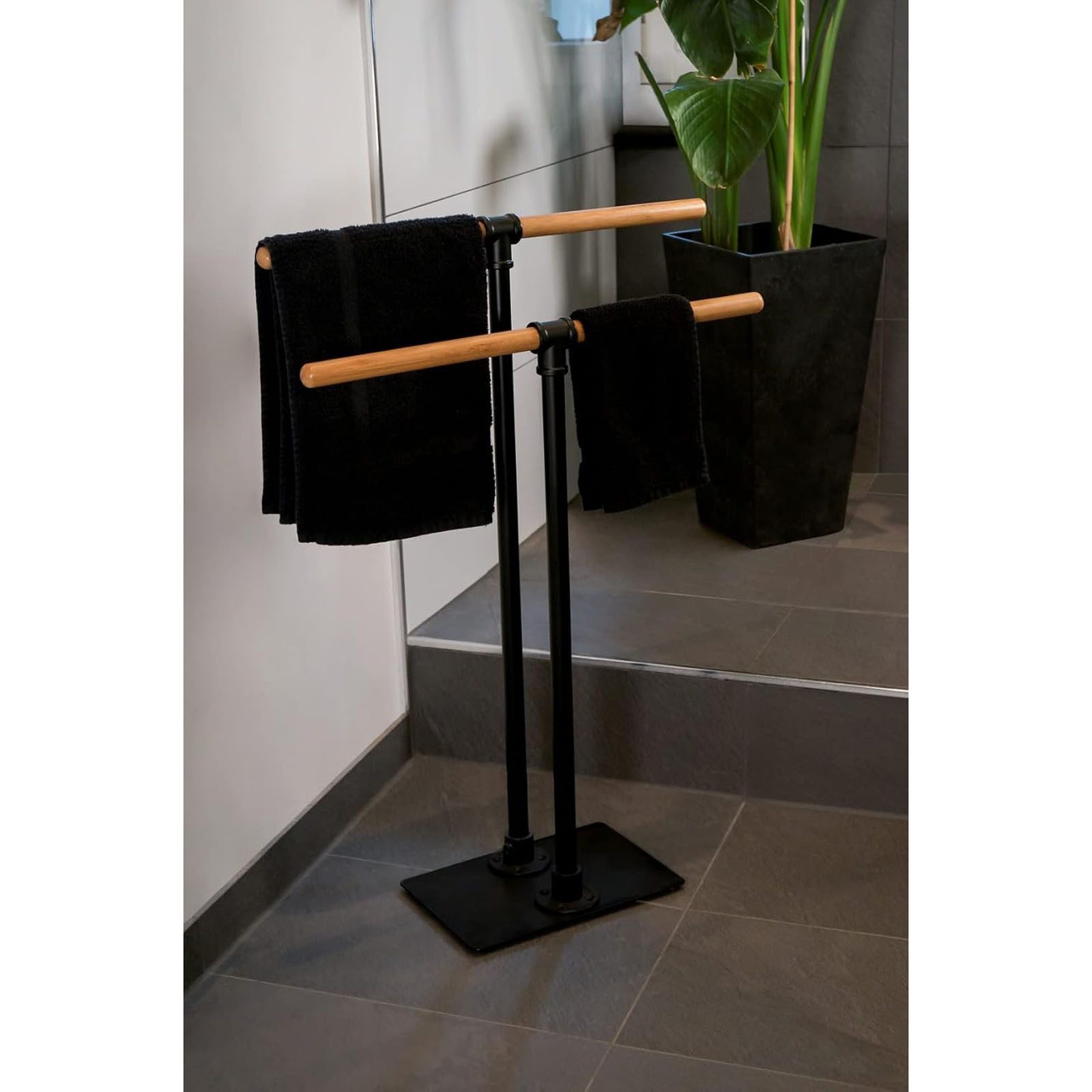 WENKO Handtuchständer Forli Handtuchstangen, mit 2 Stangen 60 x 82 x 20 cm Freistehend