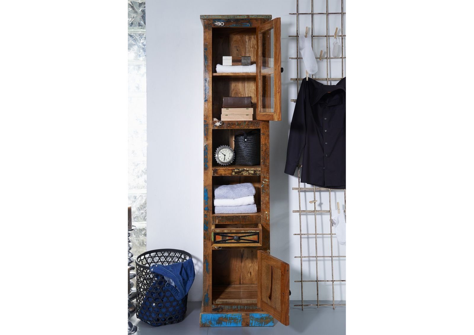 Massivmoebel24 Dreh-/Schwebetürenschrank NATURE OF SPIRIT (Altholz 44x34x189 mehrfarbig NATURE OF SPIRIT BAD #103) Altholz 44x34x189 mehrfarbig NATURE OF SPIRIT BAD #103