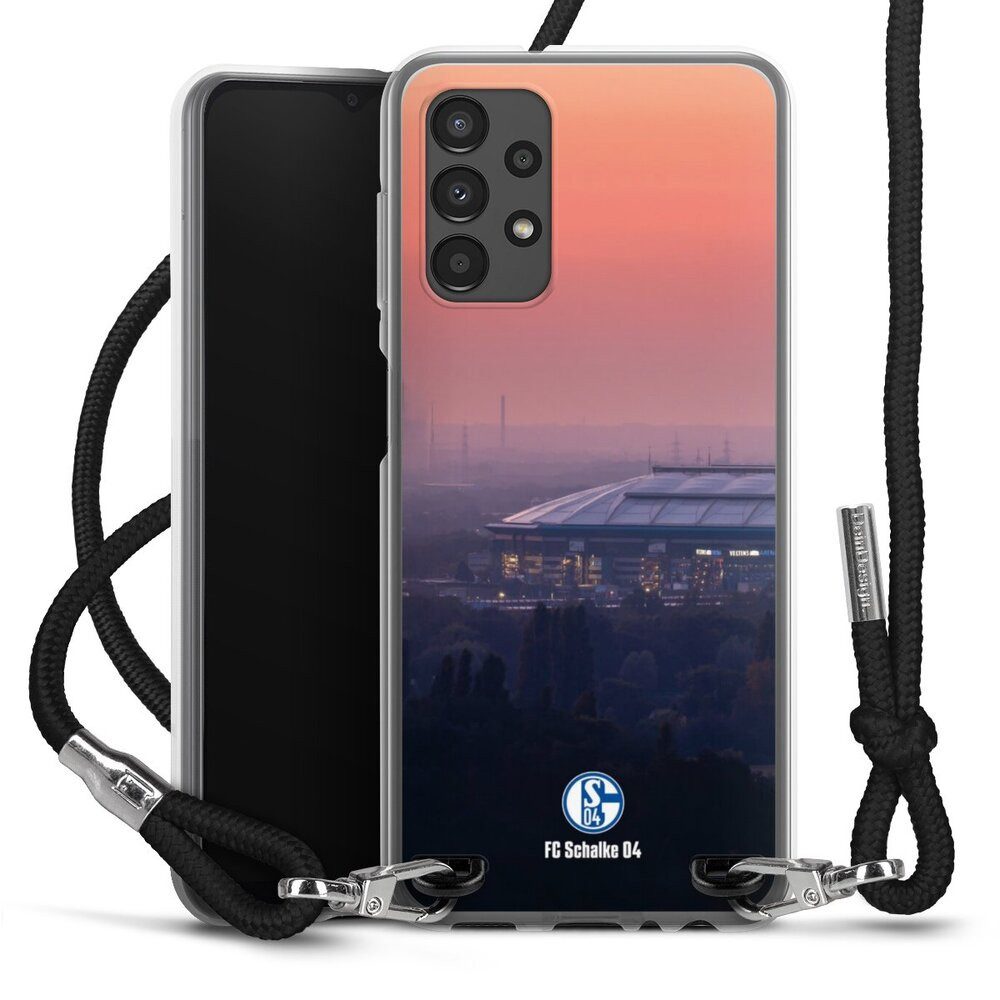 DeinDesign Handyhülle Stadion FC Schalke 04 Offizielles Lizenzprodukt Schalke 04 Stadion, Samsung Galaxy A13 4G Handykette Hülle mit Band Case zum Umhängen