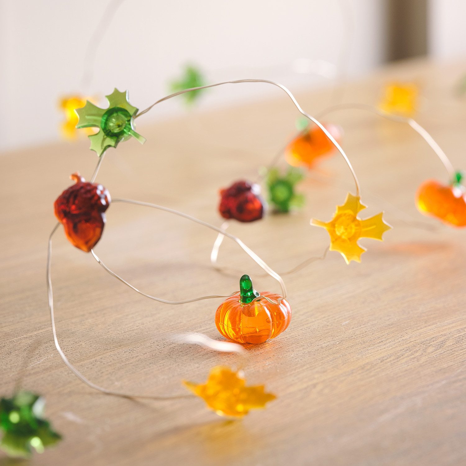 Lights4fun LED-Lichterkette 30er Lichterkette Herbstfarben