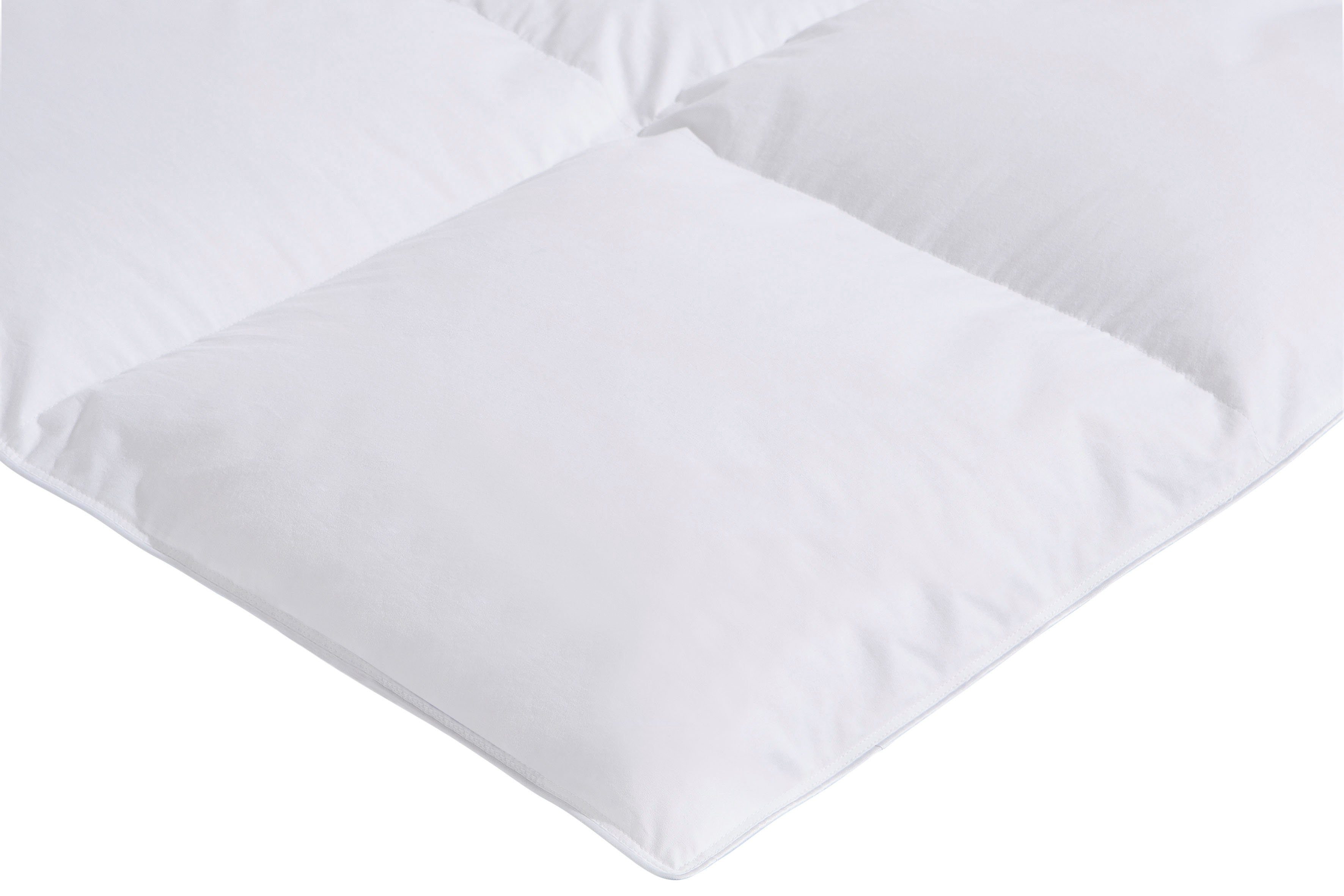 OTTO home Daunenbettdecke Loftet, Bettdecke 135x200, 155x220 cm und weitere Größen, Füllung: 90% Daunen, 10% Federn, Bezug: 100% Baumwolle, Bettdecken, Sommer, Winter, Decke ist Made in Green zertifiziert