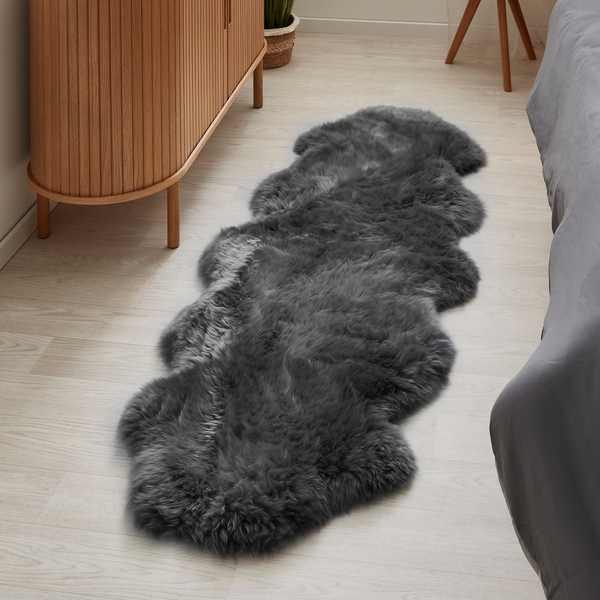 LUXOR living Fellteppich Schaffell Namika, fellförmig, Höhe: 50 mm, echtes Lammfell, weich & flauschig, große Farbauswahl, in 2 Größen – Bild 3 von 5