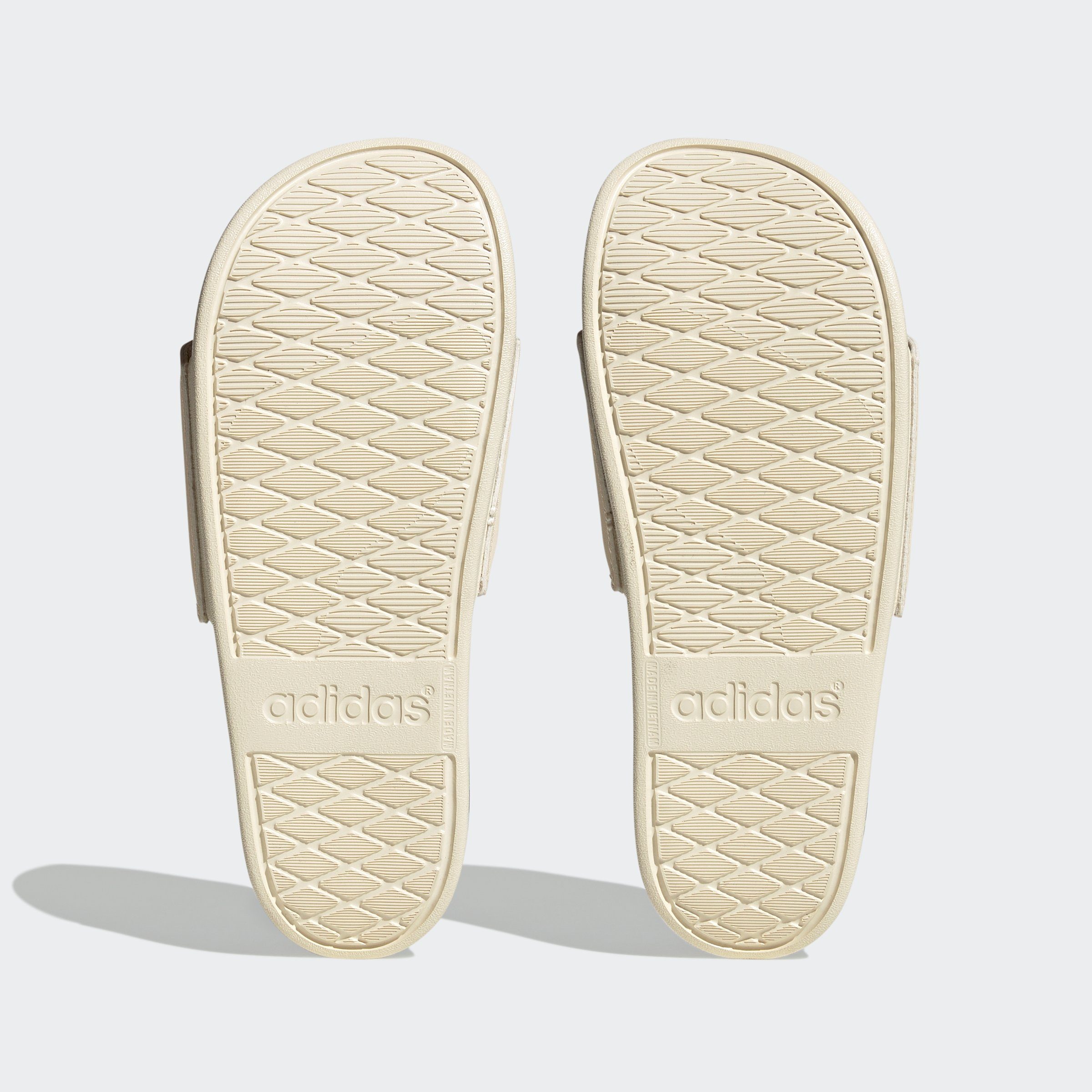 adidas Sportswear / / Tint Coral ADILETTE Fusion Ecru Ecru Tint Badesandale COMFORT