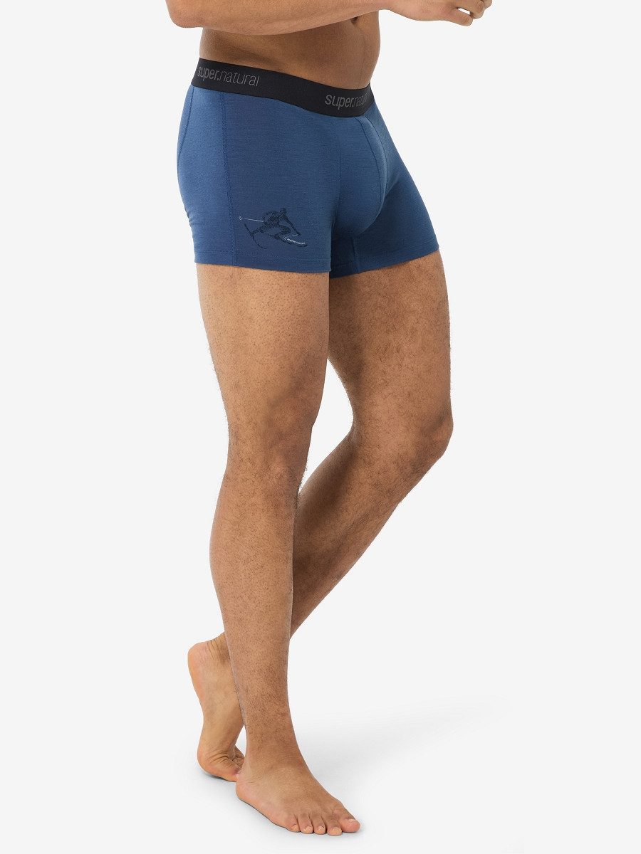 SUPER.NATURAL Boxershorts für Herren, Merino M TUNDRA175 TONI BOXER mit Skifahrer-Aufdruck