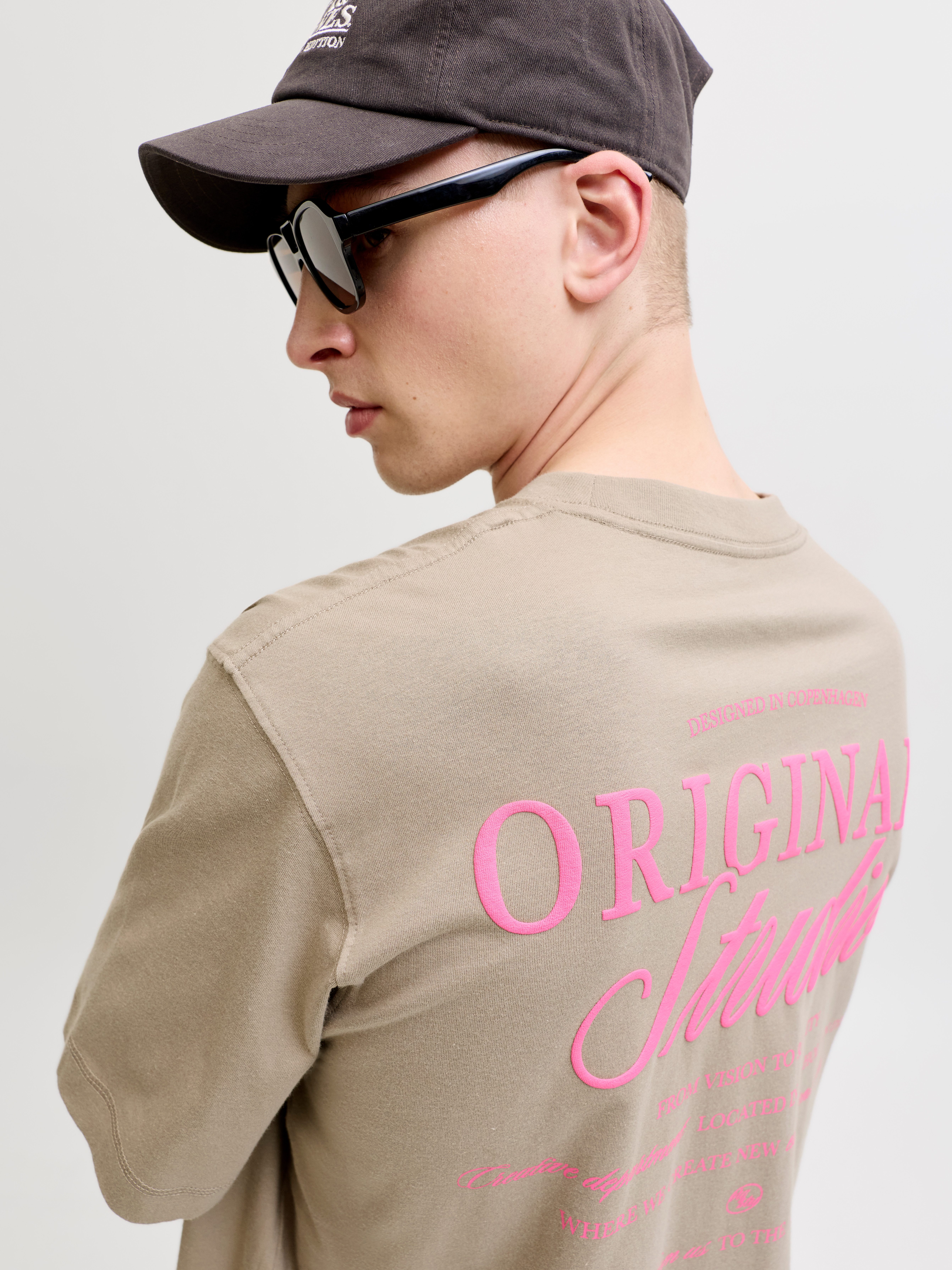 Jack & Jones Rundhalsshirt JORNORREBRO TYPO TEE SS CREW NECK NOOS Baumwolle, relaxed fit