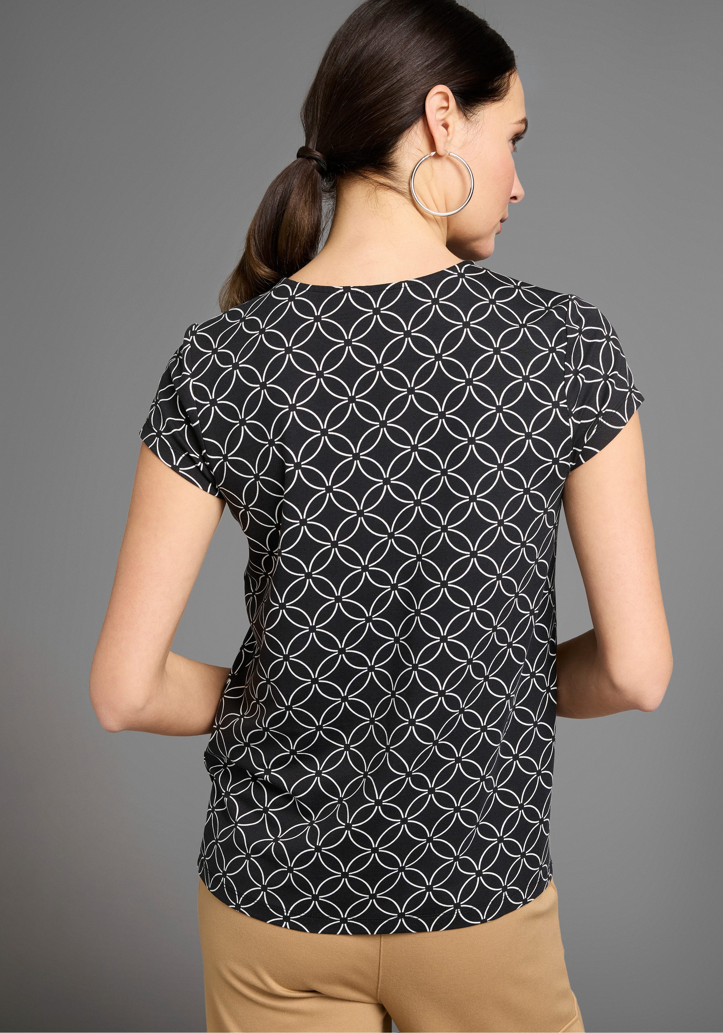 HECHTER PARIS Kurzarmshirt mit Zierdetail und Alloverprint günstig online kaufen