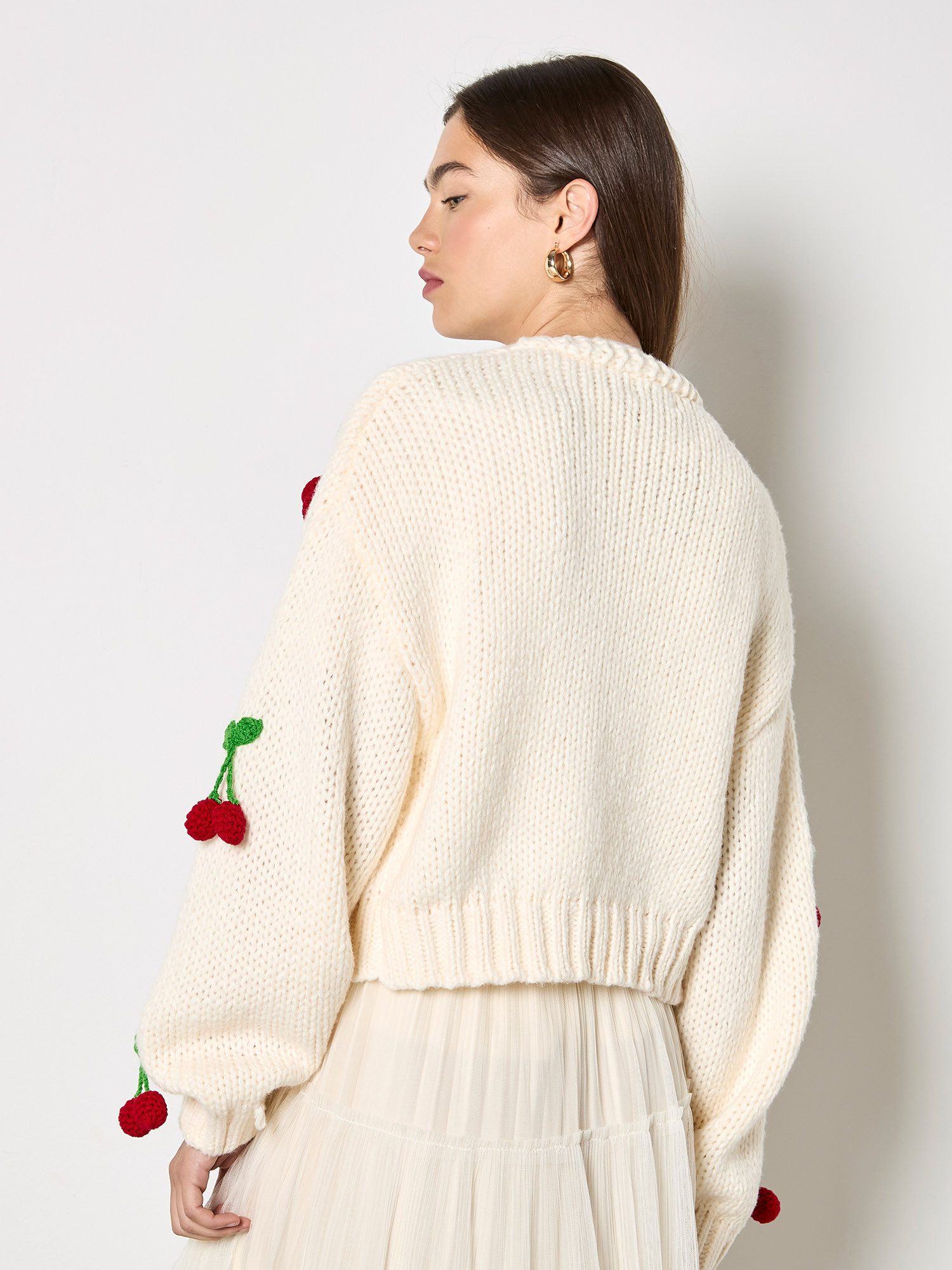 Apricot Cardigan Grobe Strickjacke mit Kirschmuster und Häkelverzierung – Bild 5 von 5