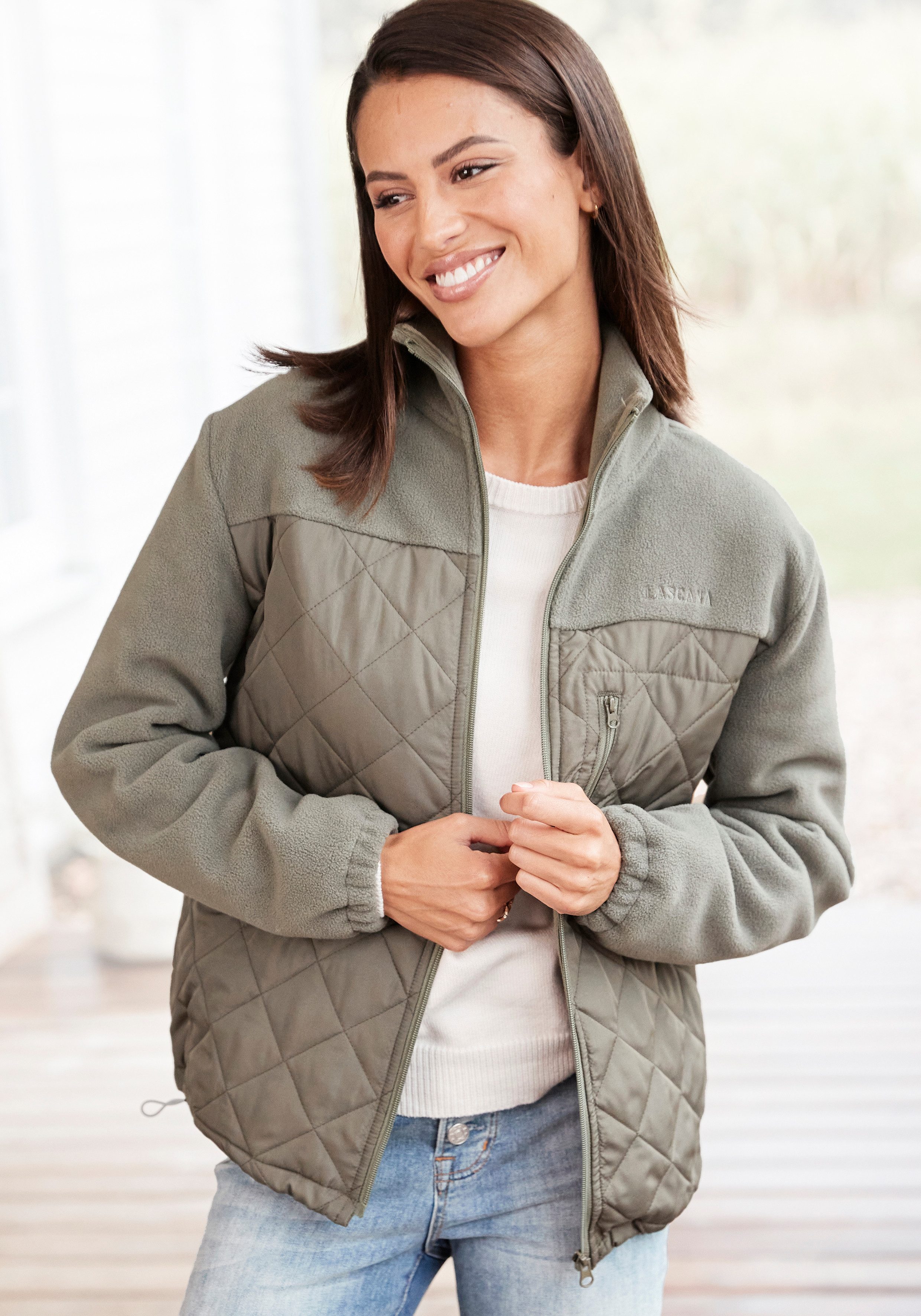 LASCANA Fleecejacke mit Steppung günstig online kaufen