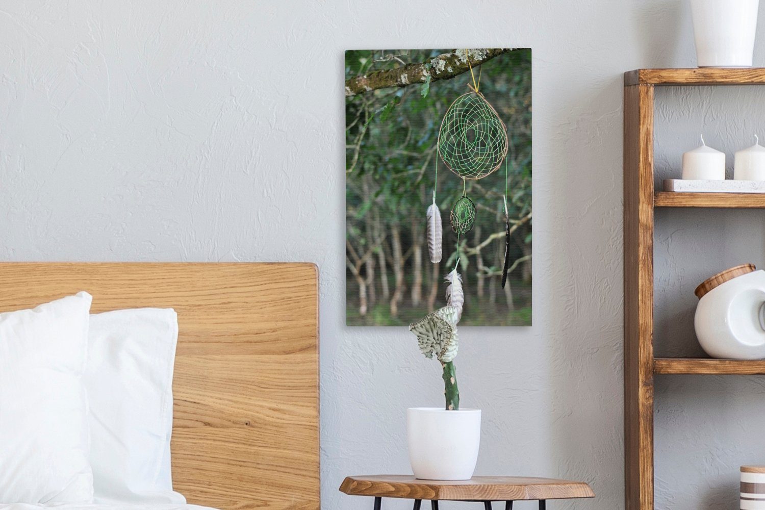 OneMillionCanvasses® Leinwandbild Ein grüner St), cm in Leinwandbild einem Traumfänger inkl. Baum, Zackenaufhänger, Gemälde, fertig (1 20x30 bespannt