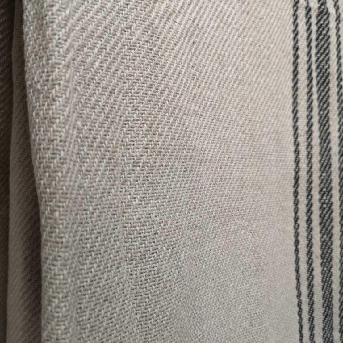 Wiladu Tagesdecke Tagesdecke Dala Wiladu Decke 130x170 cm aus Baumwolle weiß grau