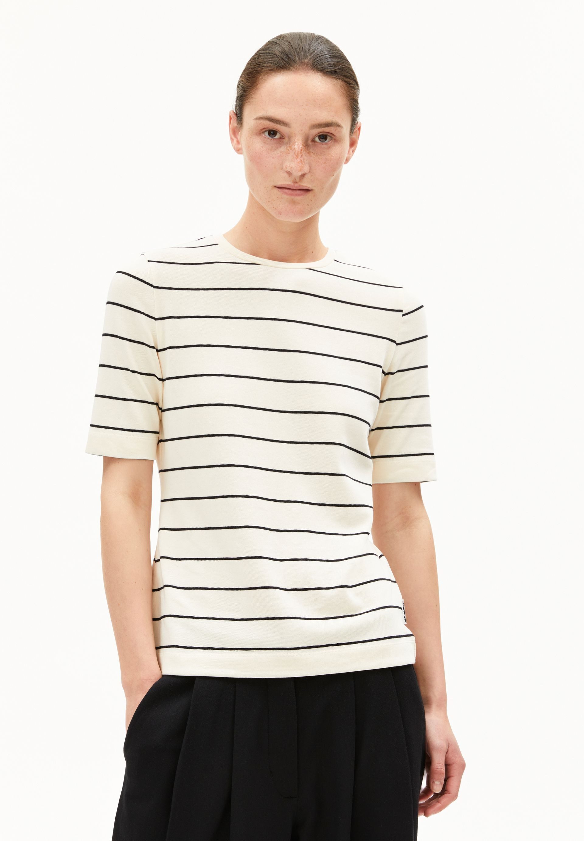 T-Shirt JAANISARA FINE STRIPE T-Shirt aus Bio-Baumwoll Mix