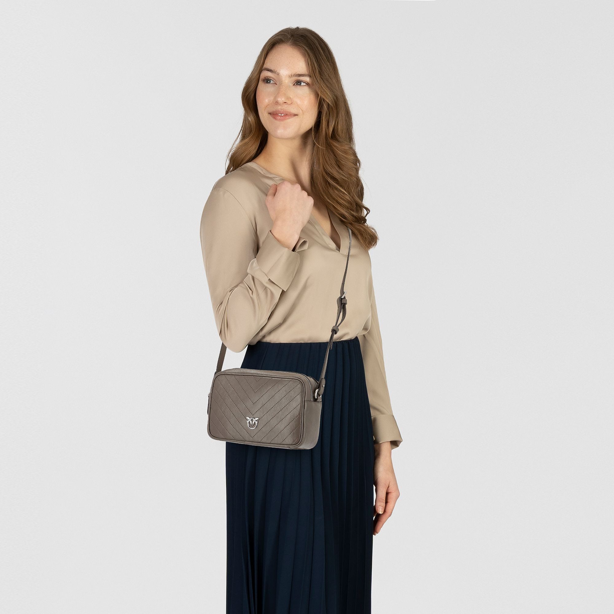 PINKO Umhängetasche Carrie, Leder