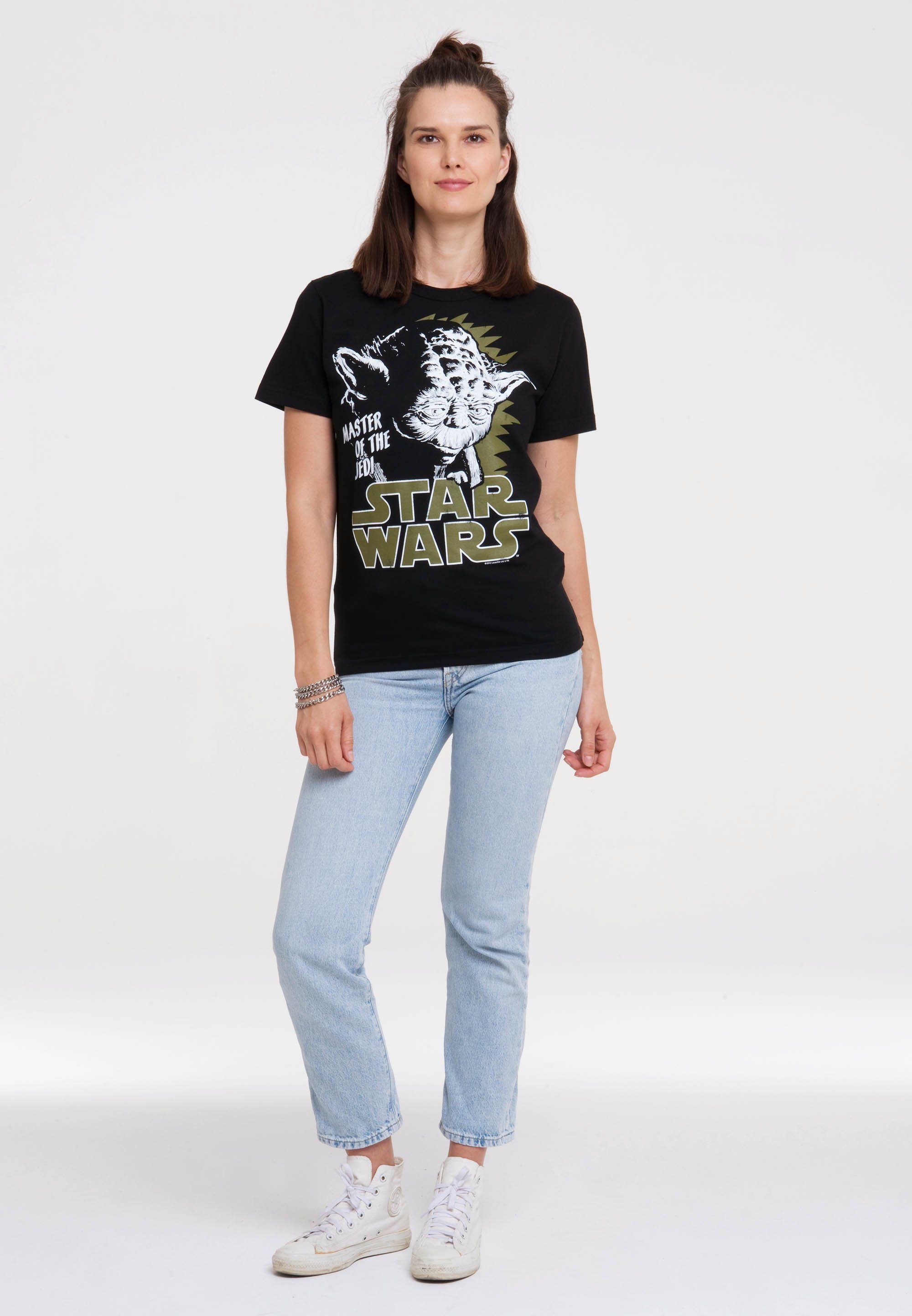 LOGOSHIRT T-Shirt Star Wars - Yoda mit lizenziertem Print