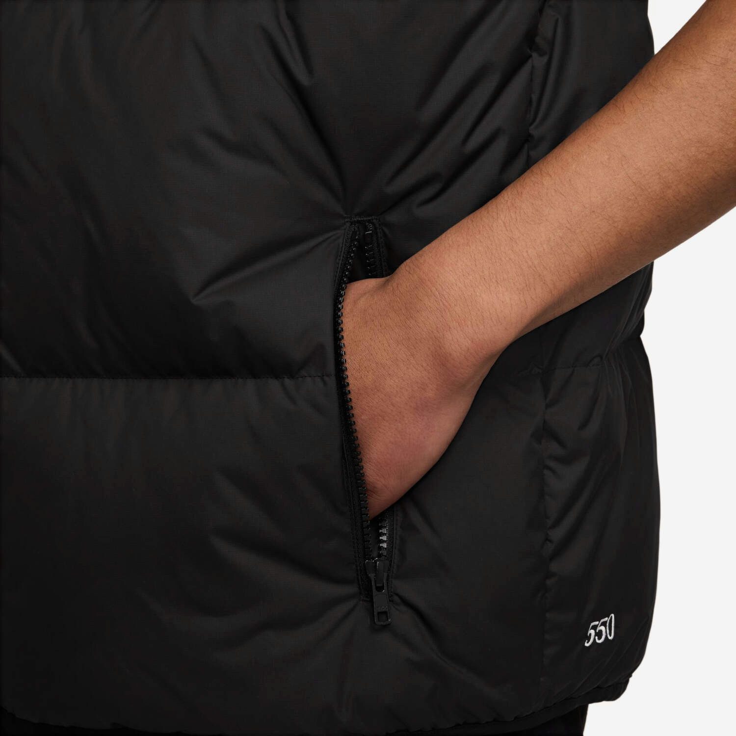Nike Sportswear Daunenweste Nike Herren Daunenweste SF Club Puffer Vest 550 IB2977