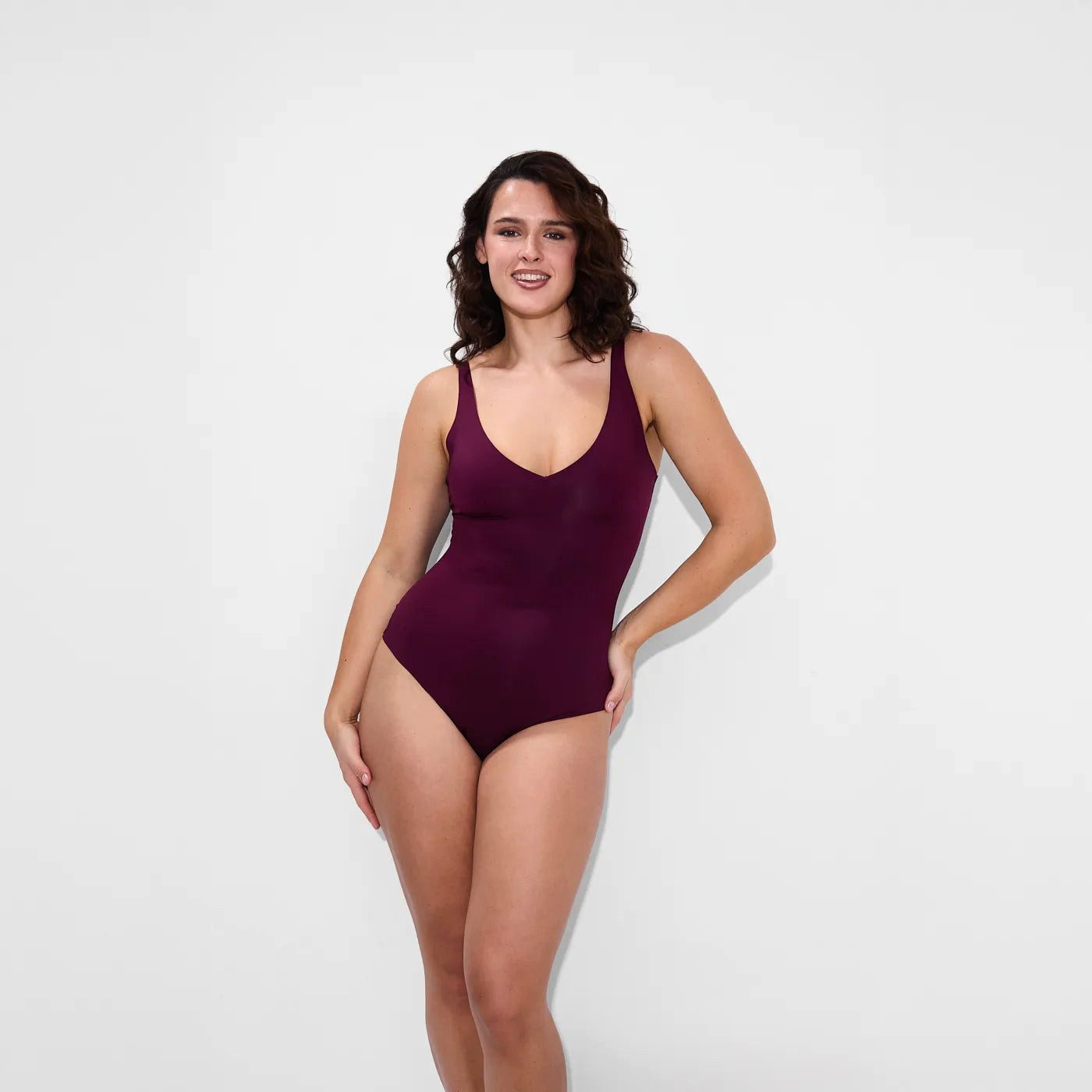 Creamy Fabrics Miederbody Shiny Sculpting String-Body-Burgundy-M (1-tlg) Fi günstig online kaufen