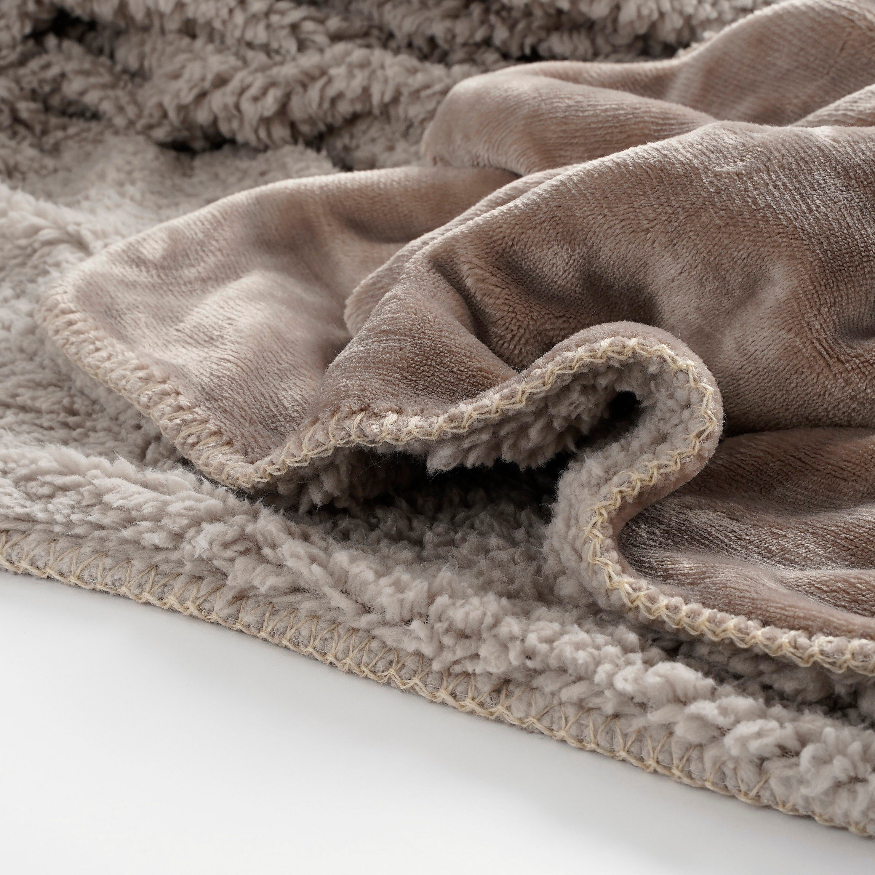 Plaid Mica Decorations Mardy Fleecedecke beige - l200xb150cm, Mica Decorations