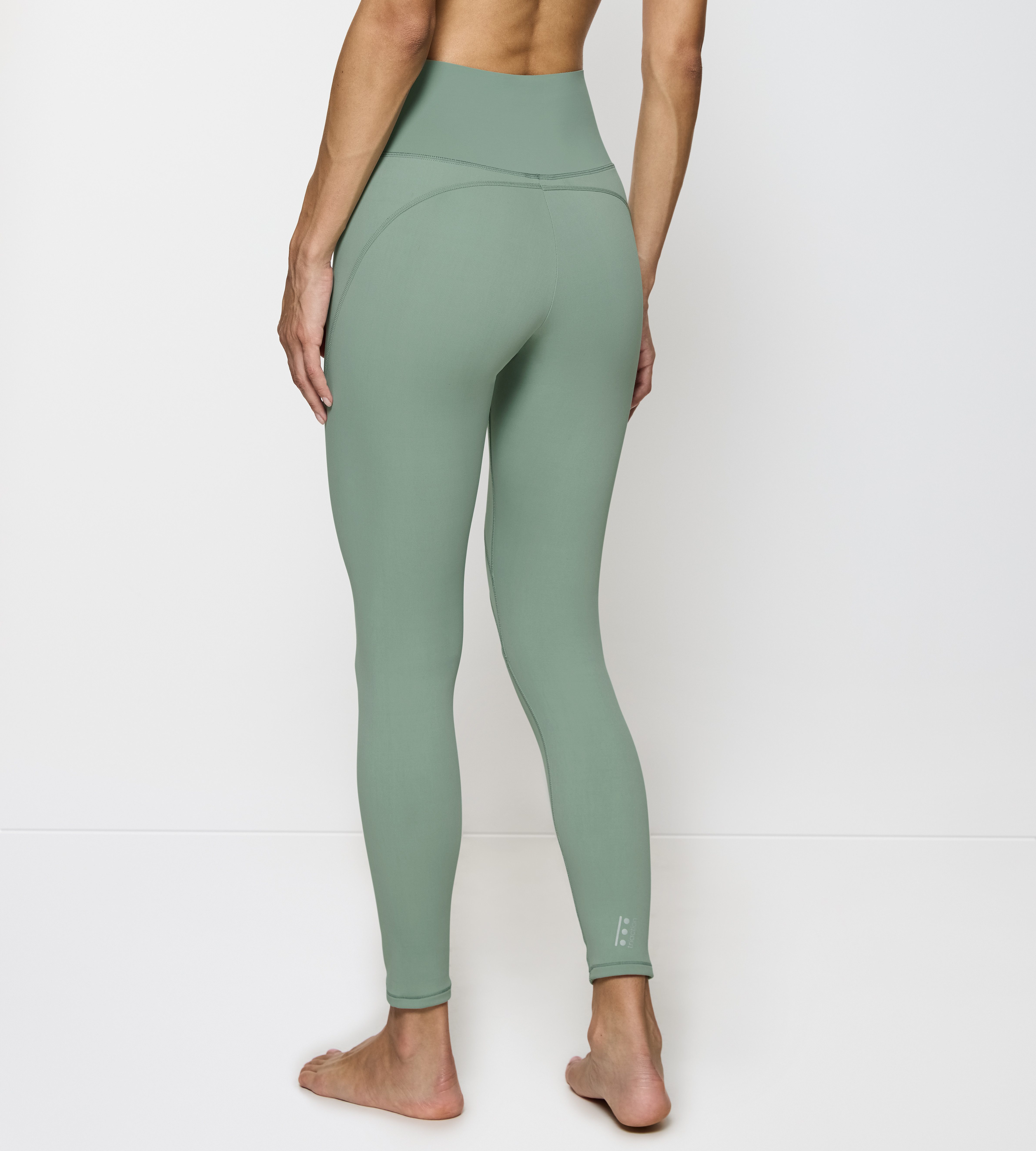triaction by Triumph Sporthose Cardio RTW High-Rise Leggings atmungsaktiv