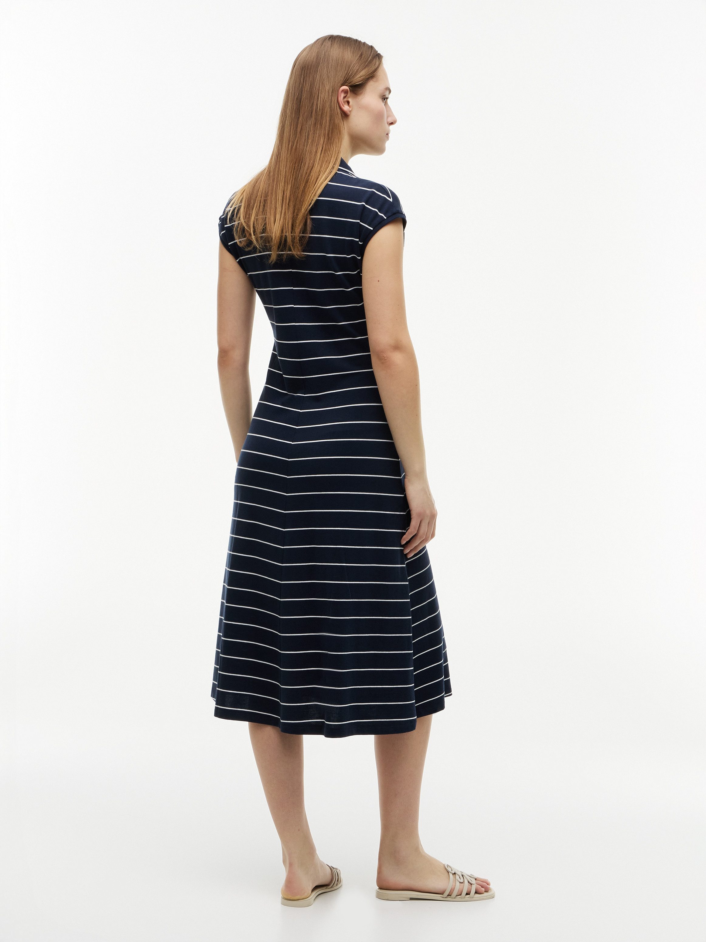 Tommy Hilfiger Polokleid LYOCELL PQ HENLEY MIDI POLO DRS Materialmix, Polokragen, mit Stretch