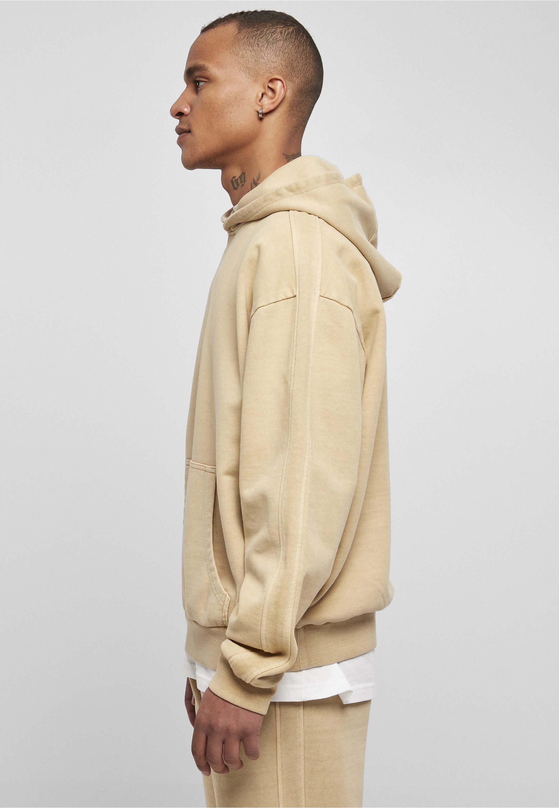 URBAN CLASSICS Rundhalspullover Urban Classics Herren Heavy Terry Garment Dye Hoody (1-tlg)