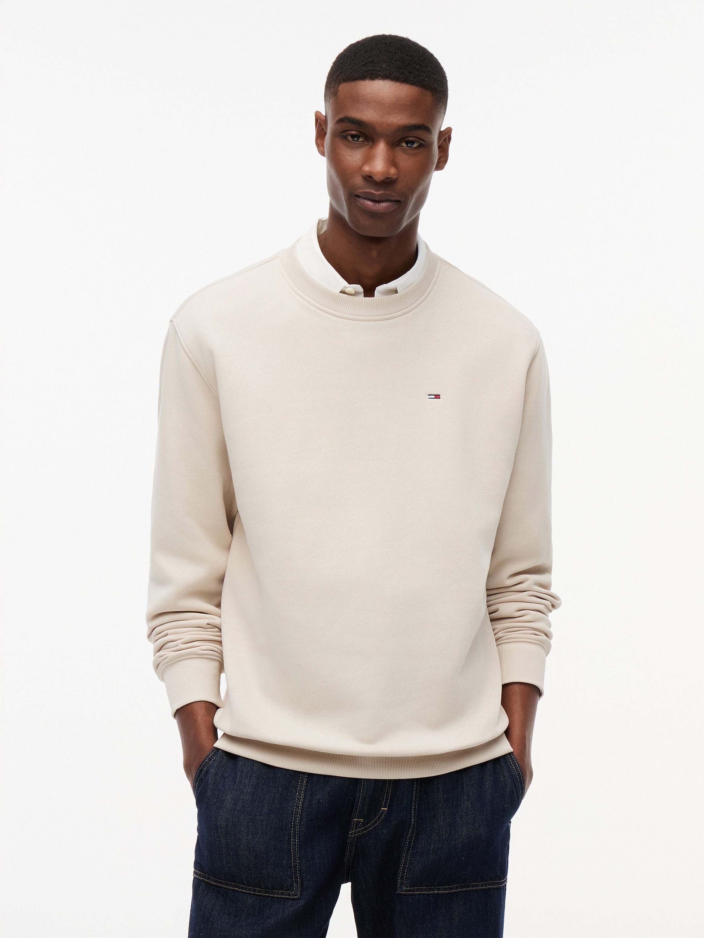 Tommy Jeans Sweatshirt TJM REGULAR FLAG CREW NECK Mit besticktem Markenlogo auf Brusthöhe