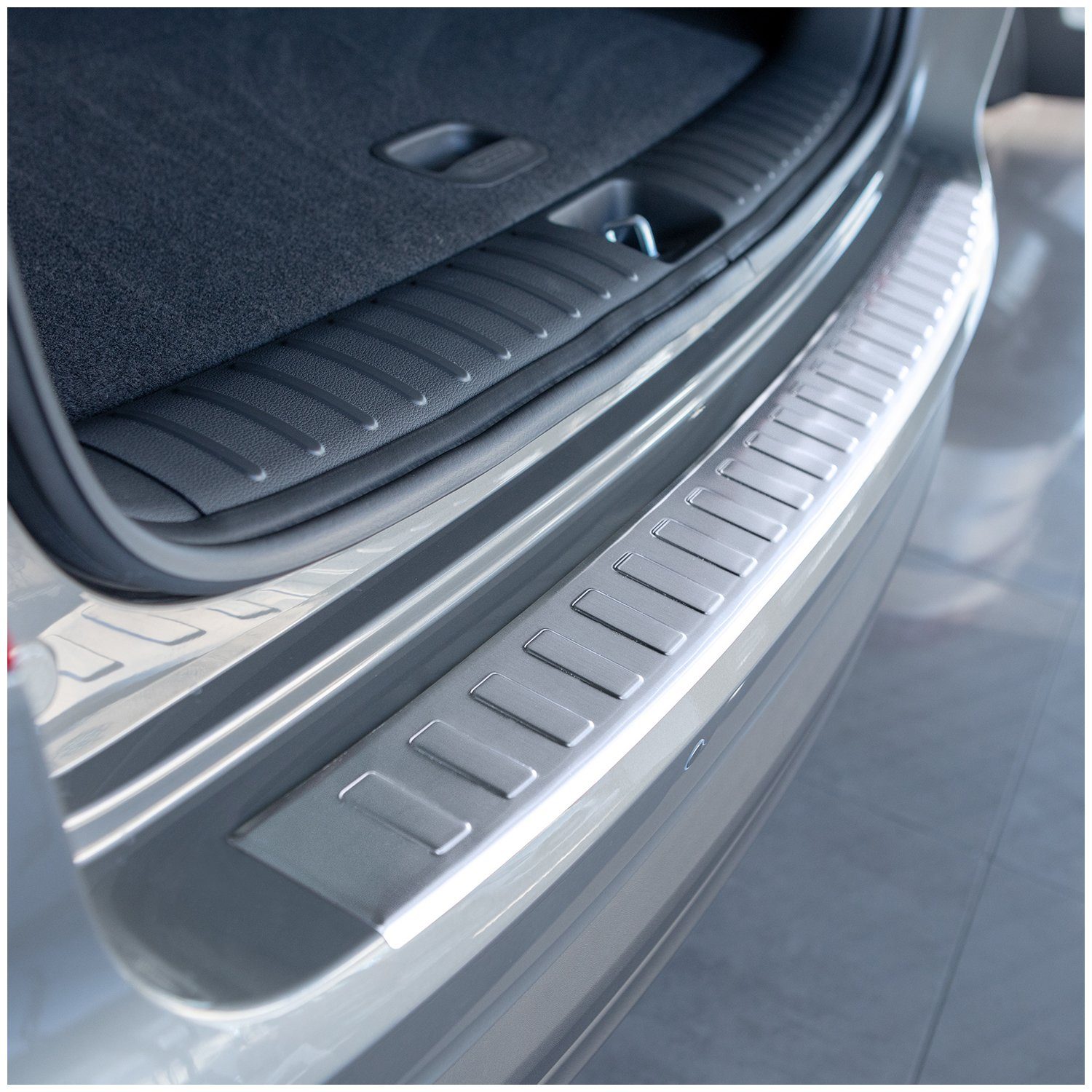 tuning-art Ladekantenschutz BL959 Edelstahl passgenau für Hyundai Tucson 2 2018-2020