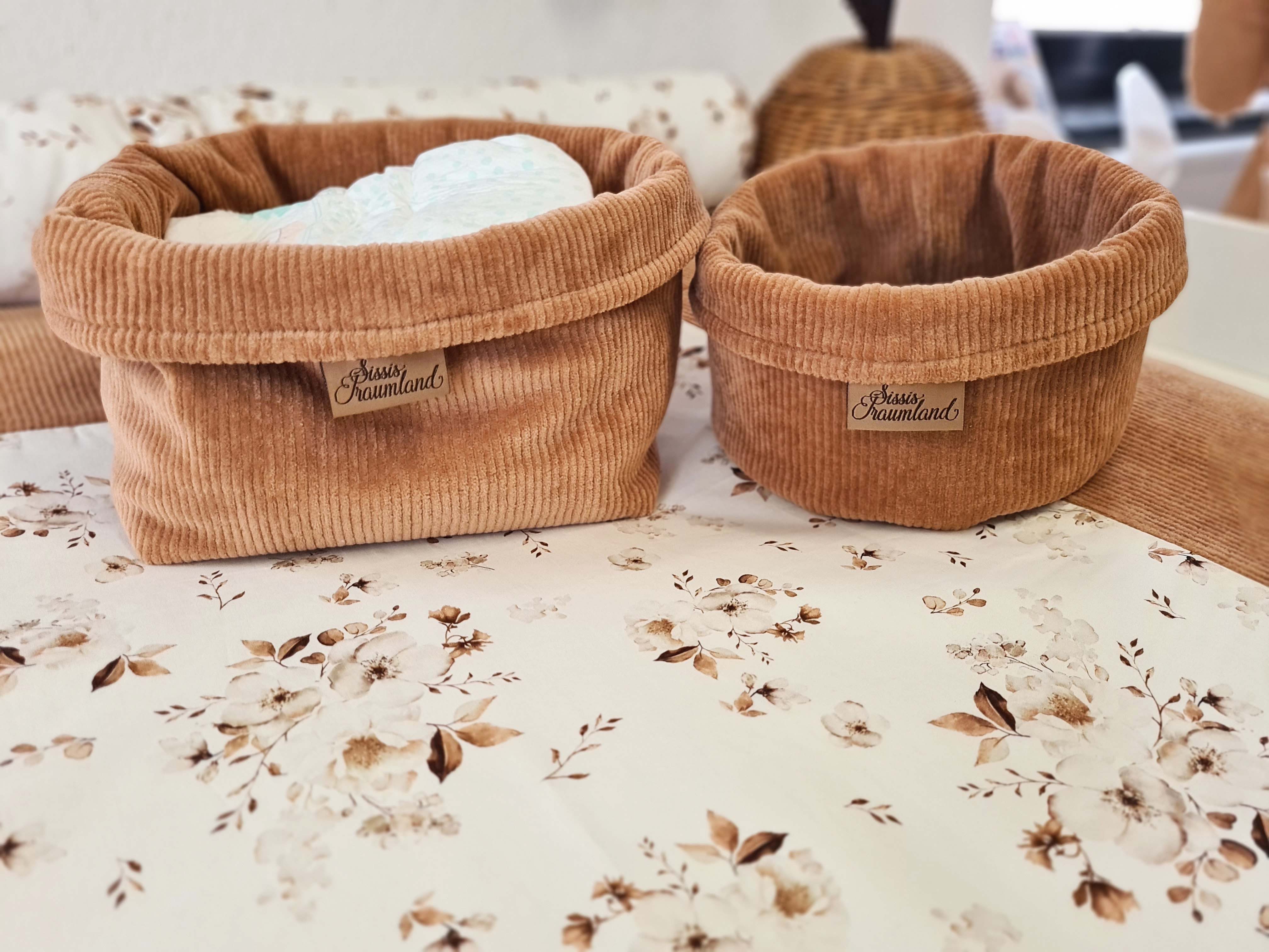 Sissis Traumland Aufbewahrungskorb Sissis Traumland 2er Set Utensilo Wickeltisch Baby, Cord braun