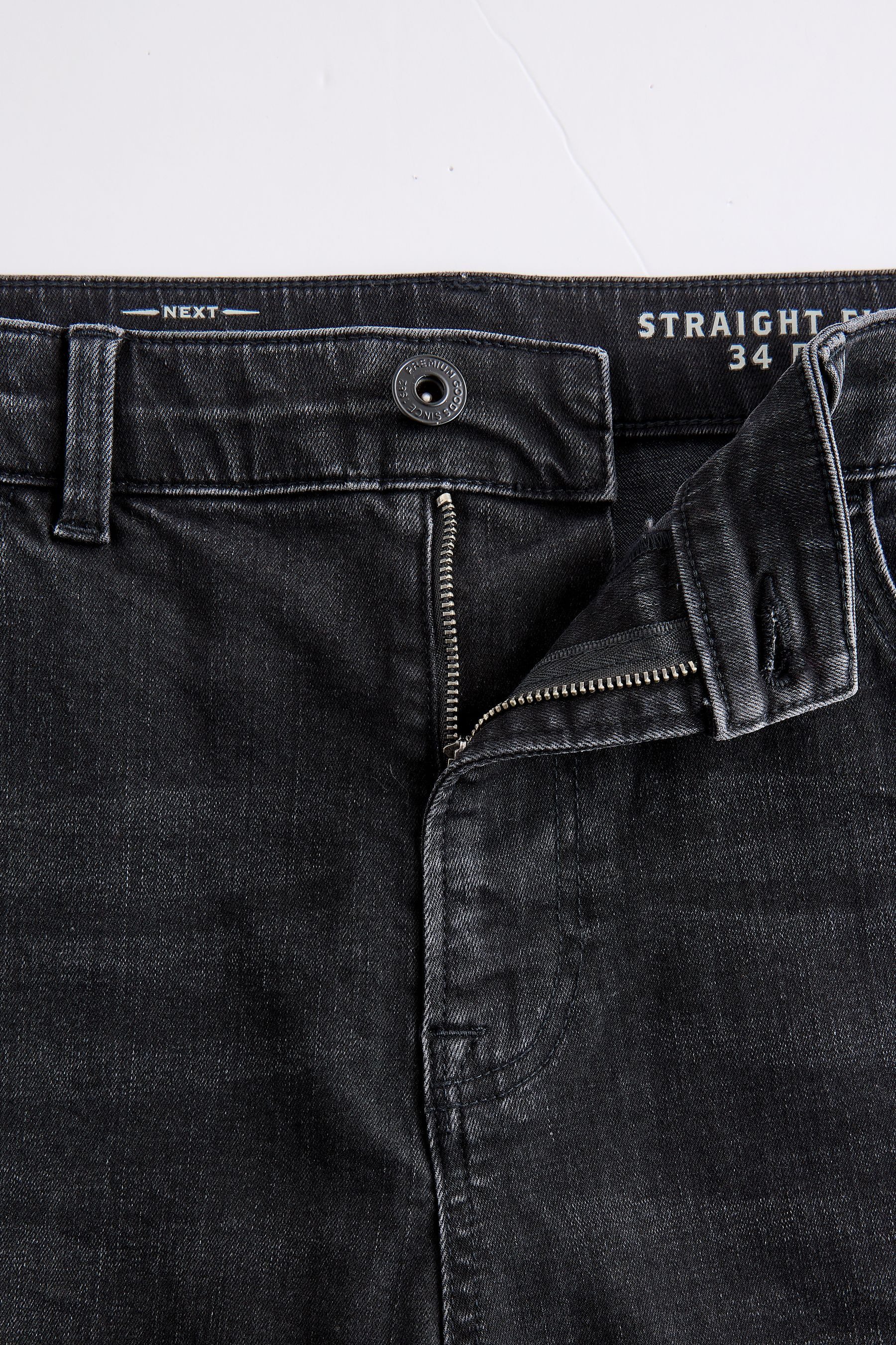 Next Straight-Jeans Straight-Fit Stretch-Jeans mit Gürtel (1-tlg)