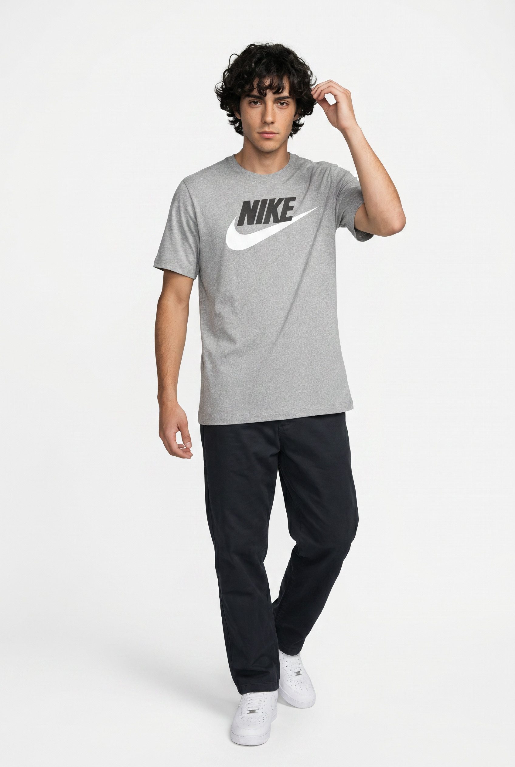Nike Sportswear T-Shirt M NSW TEE ICON FUTURA mit klassischem Logodruck auf der Brust, Kurzarm-Design, normale Länge