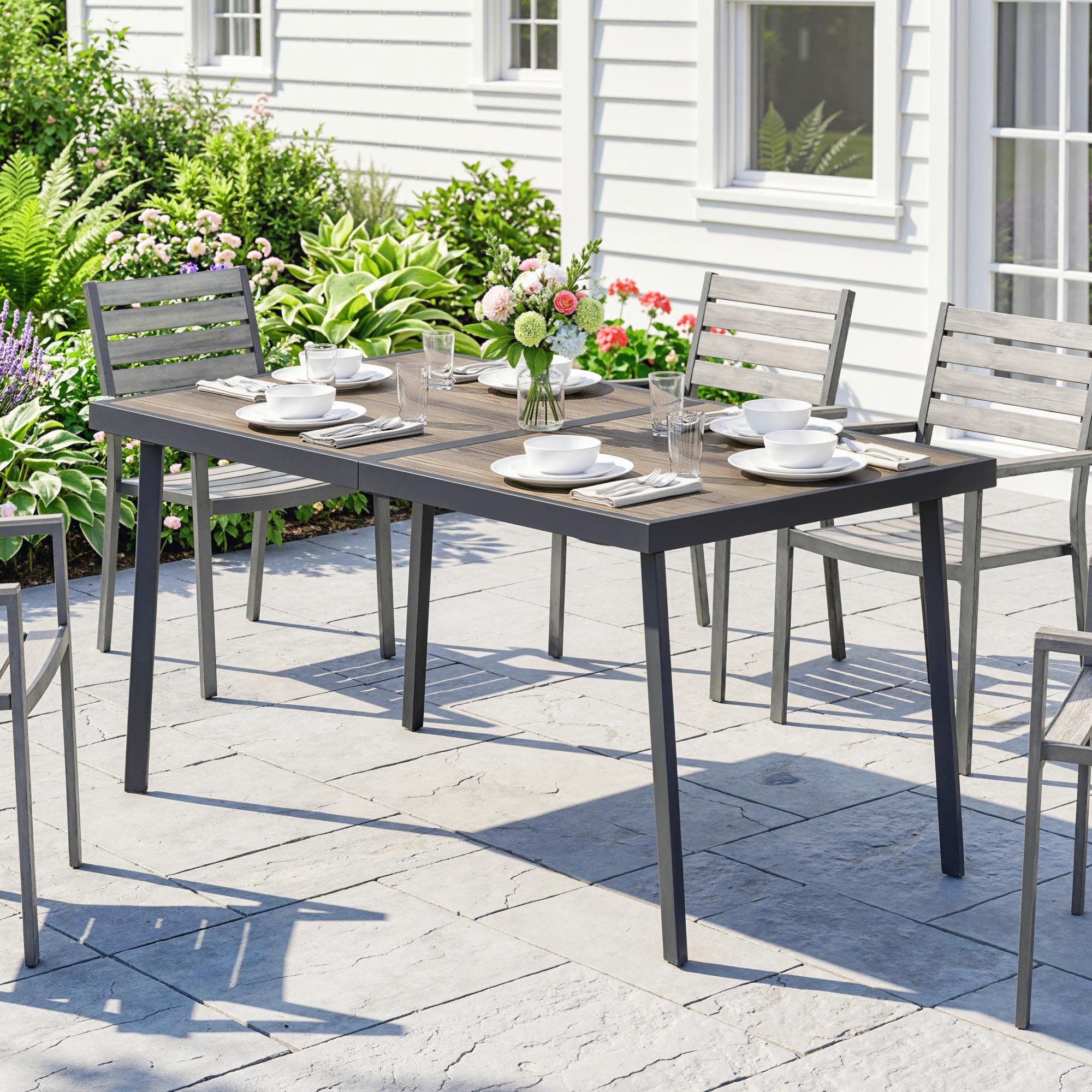 Outsunny Gartentisch Terrassentisch für 6 Personen mit Holzoptik (Balkontisch, 1-St., Esstisch für Garten), Stahlgestell, Grau, 145 x 85 cm