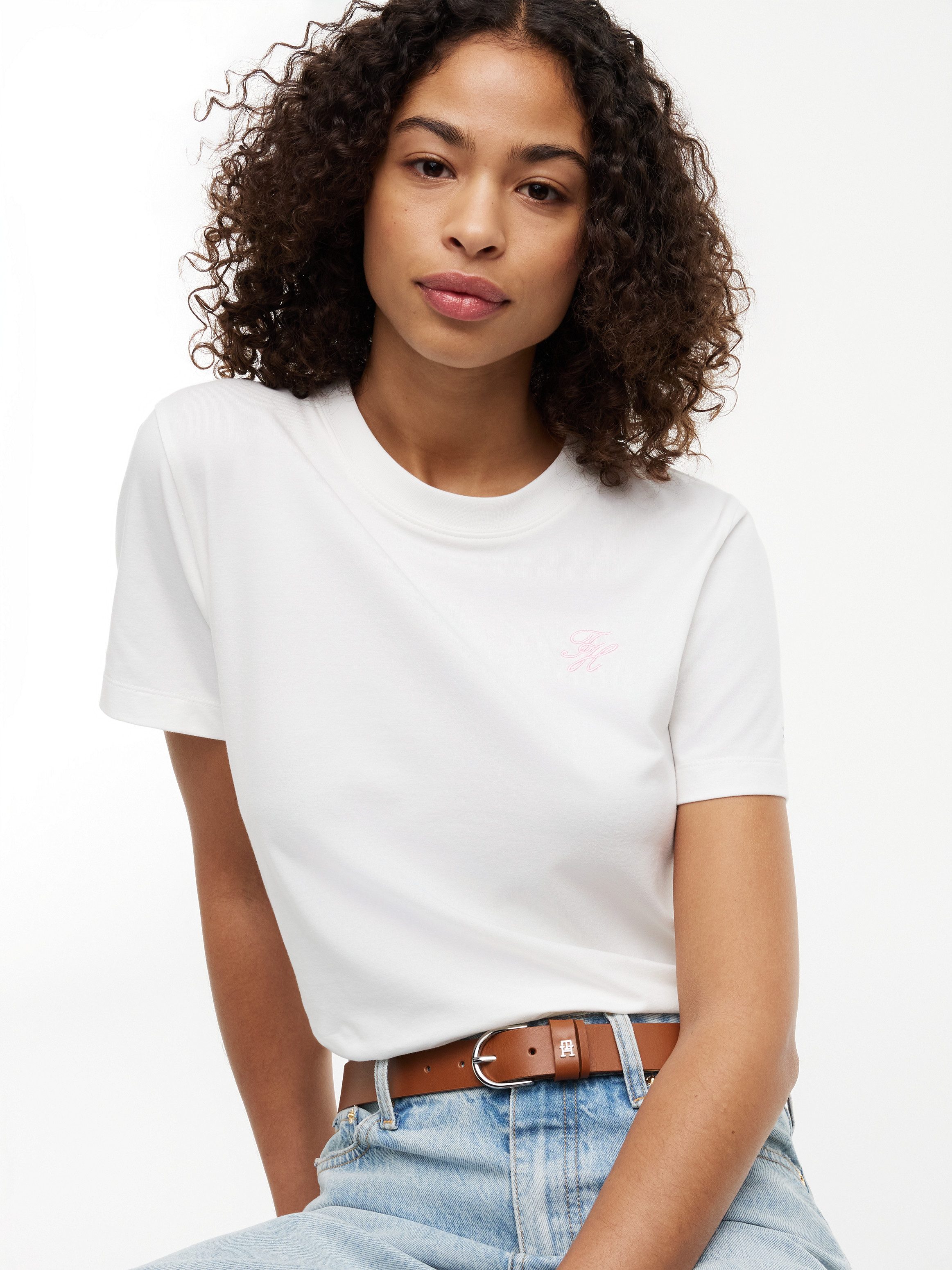 Tommy Hilfiger Kurzarmshirt TH SCRIPT REG C-NK SS TEE Baumwollmischung, regular fit