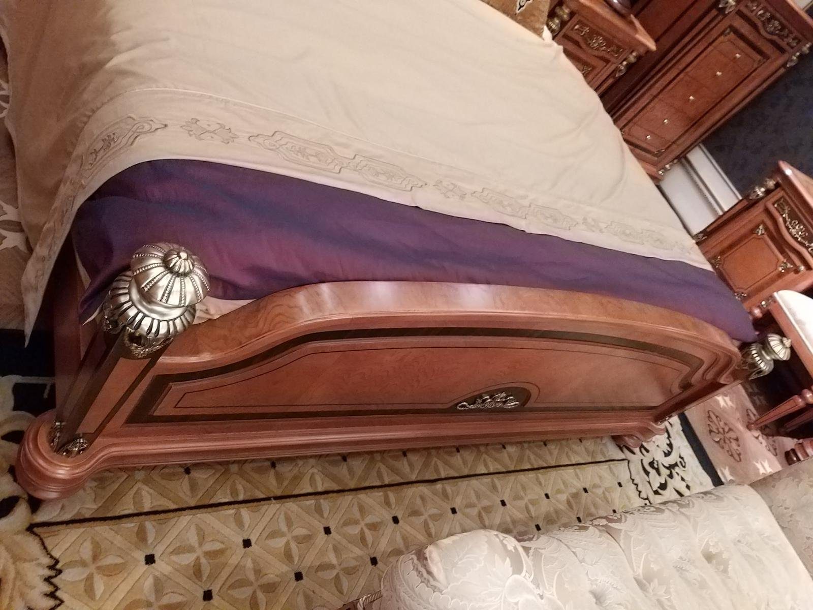 Bett, JVmoebel Echte Bett Luxus Handarbeit Schlafzimmer Holz Doppelbett Leder