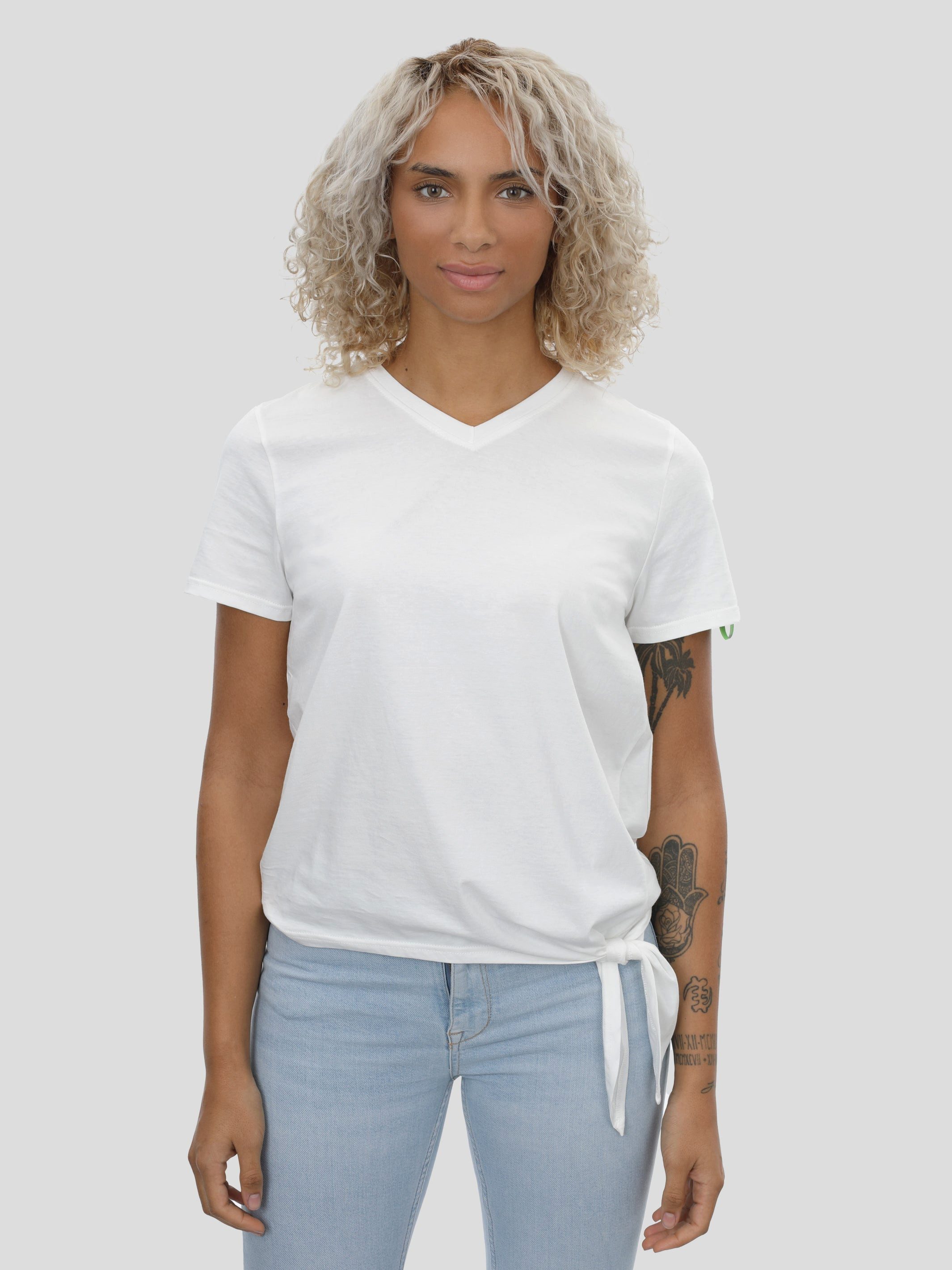 project eleven T-Shirt P11 T-Shirt mit Saumschleifen und V-Neck in Off-White