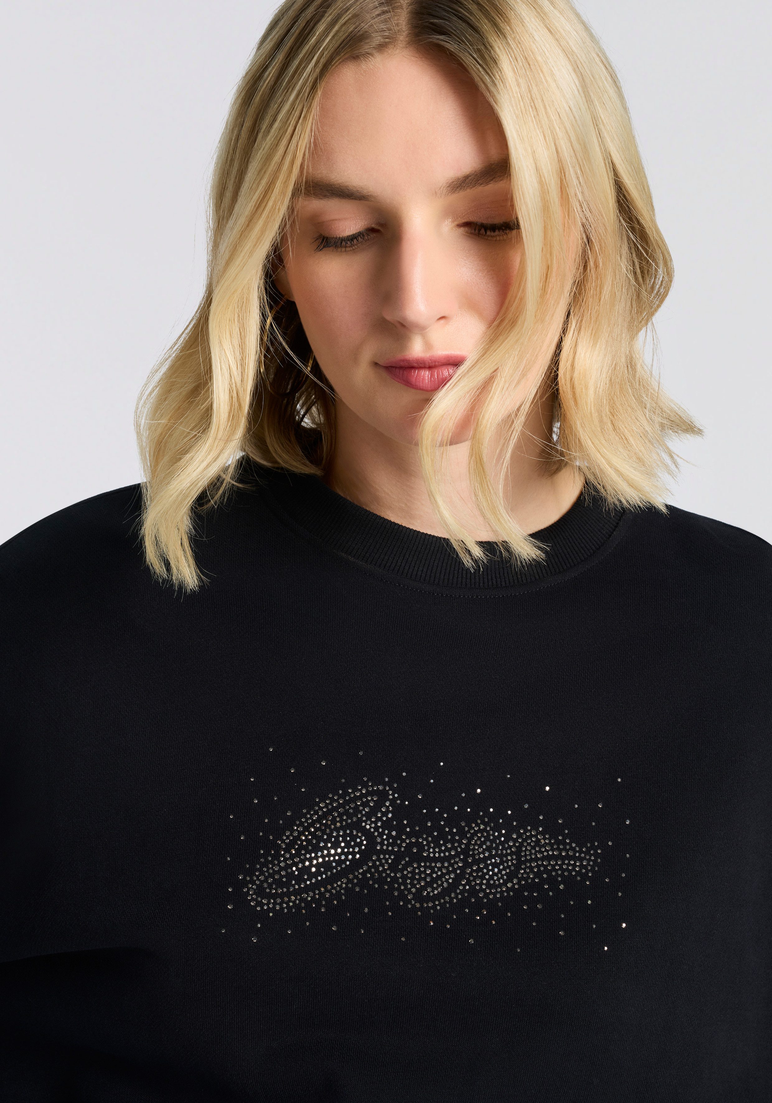 BOSS ORANGE Sweatshirt Easton Premium Damenmode mit Rundhals, Logoapplikation