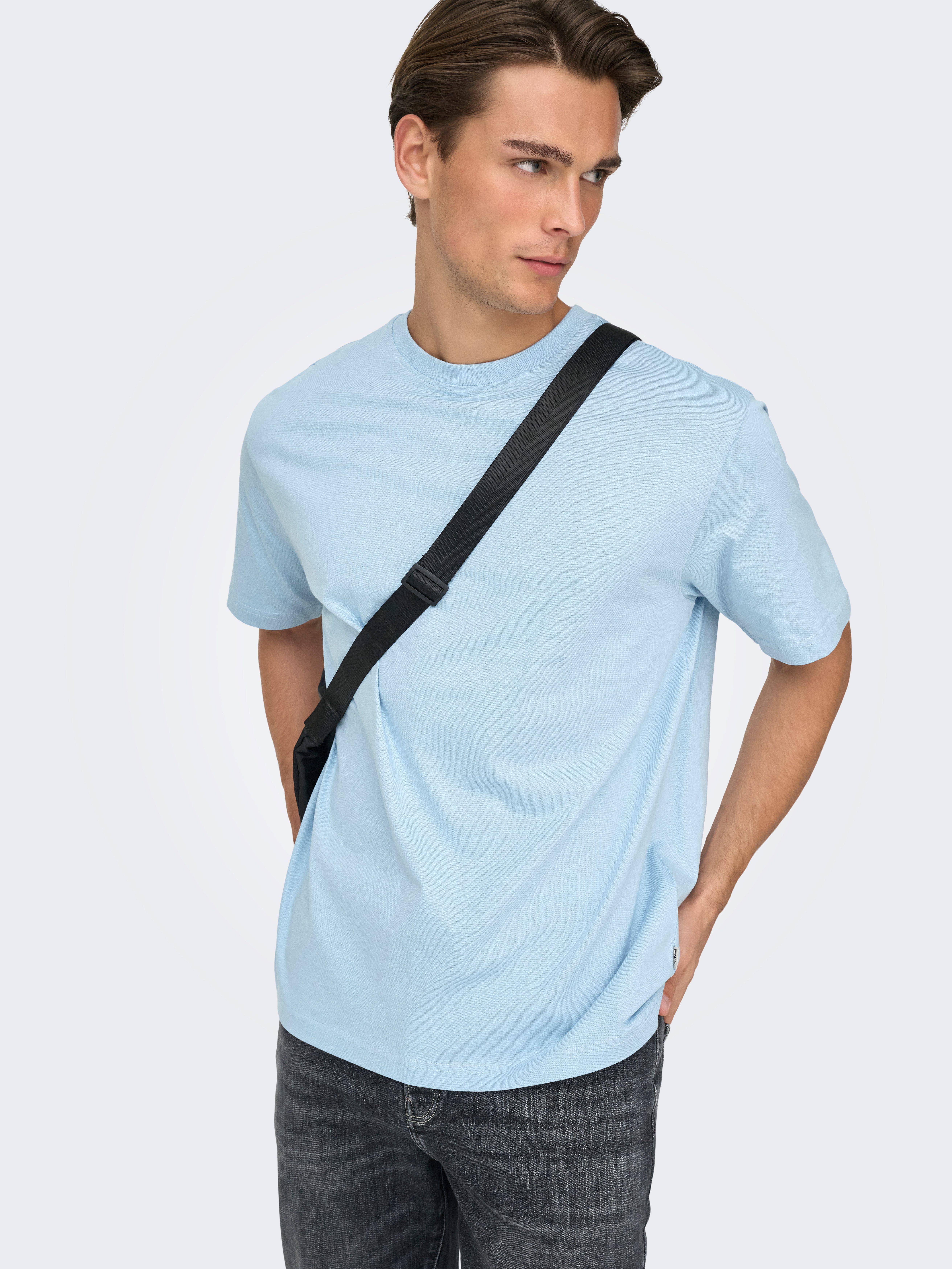 ONLY & SONS Rundhalsshirt ONSFRED RLX SS TEE Baumwolle, relaxed fit