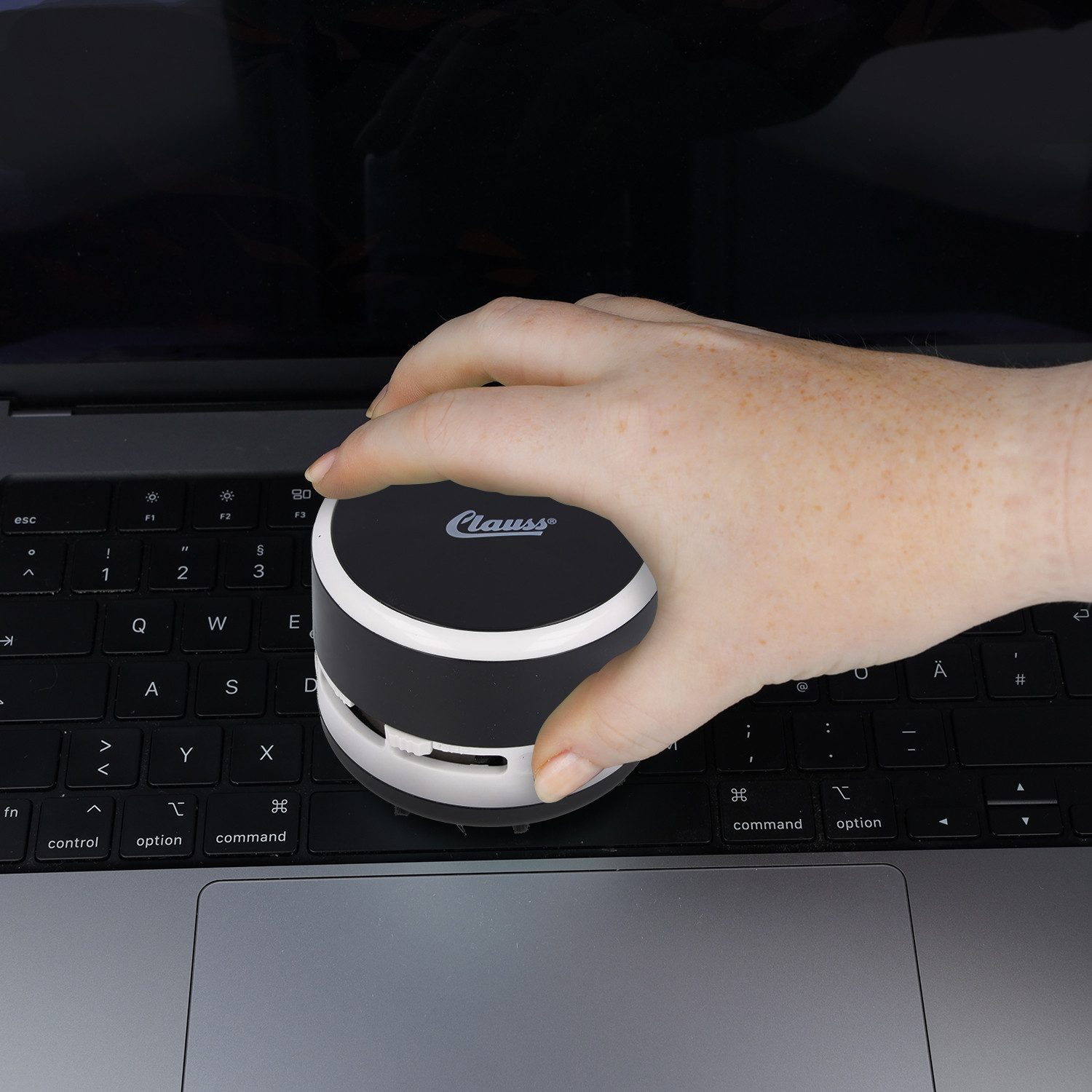 CLAUSS Akku-Handstaubsauger 2Clean Tischstaubsauger Schwarz, Mini Staubsauger Büro Gadget, Ideal für Büro, Haushalt oder Auto
